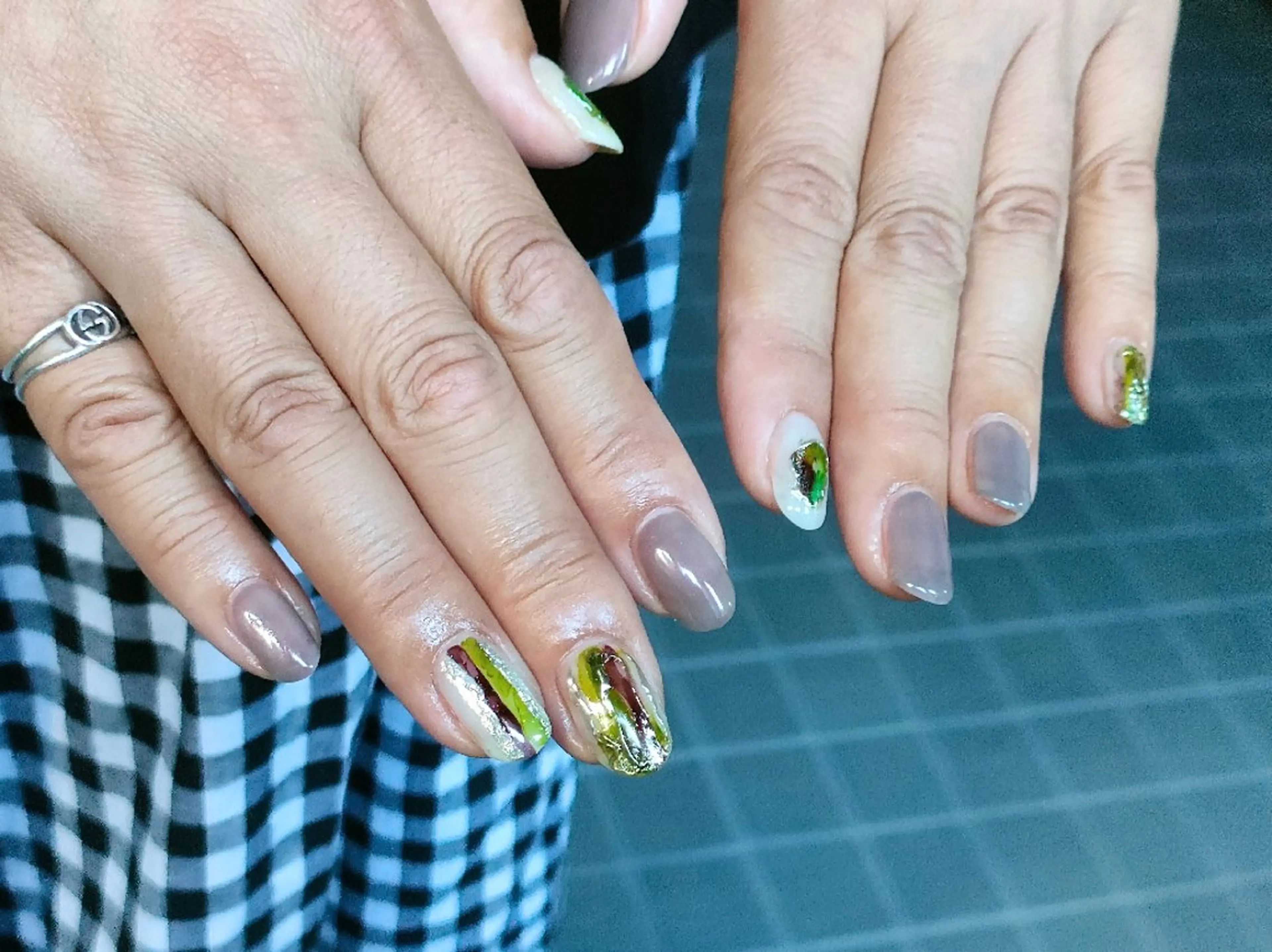 ネイル ミラーネイル oir. nailsalonのネイルデザイン