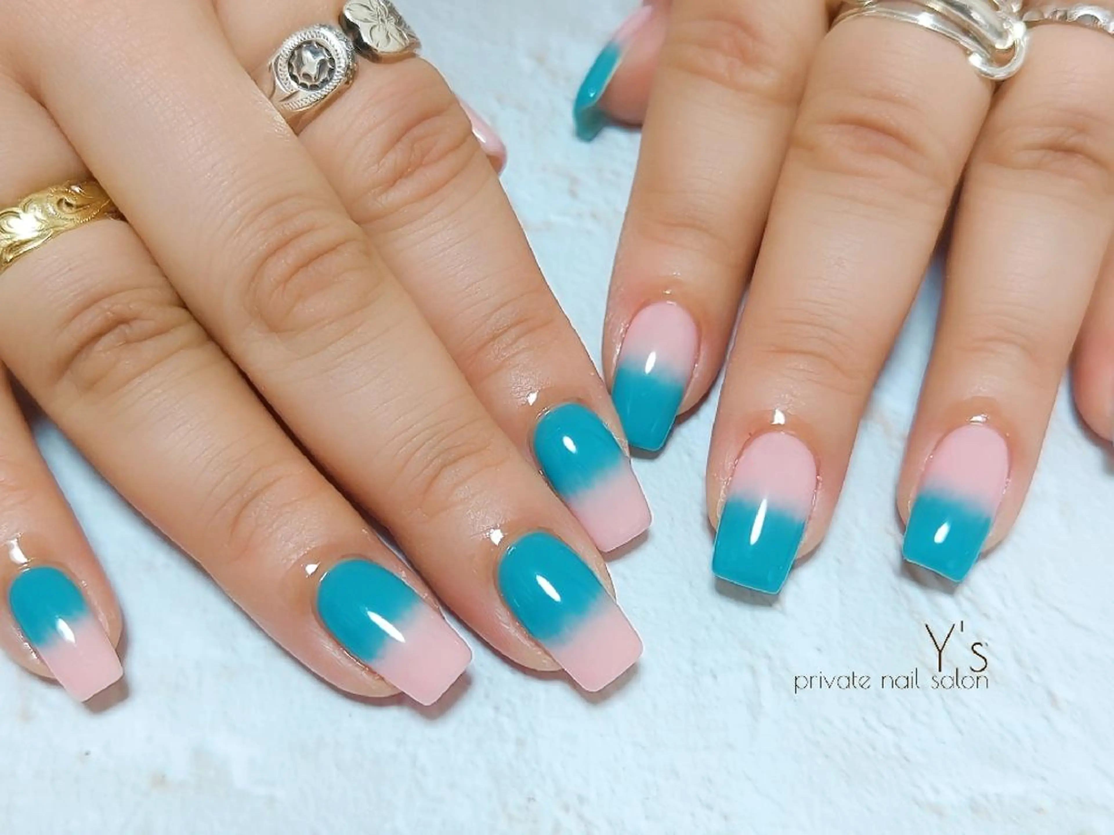 ネイル YUMI NAGAI  のネイルデザイン