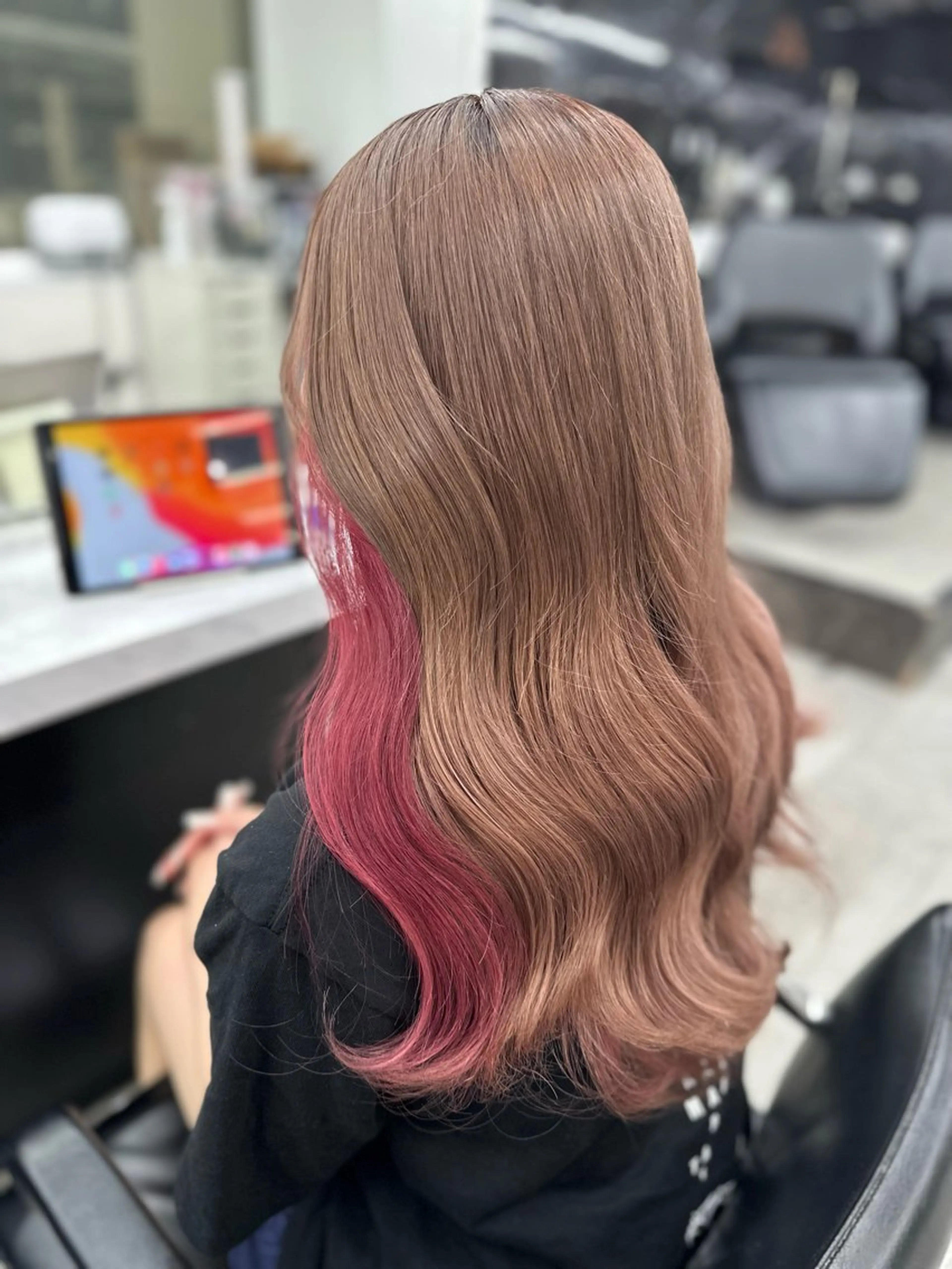 ロング プルエクステ/カラー ⭐️KIR̋Aのヘアスタイル