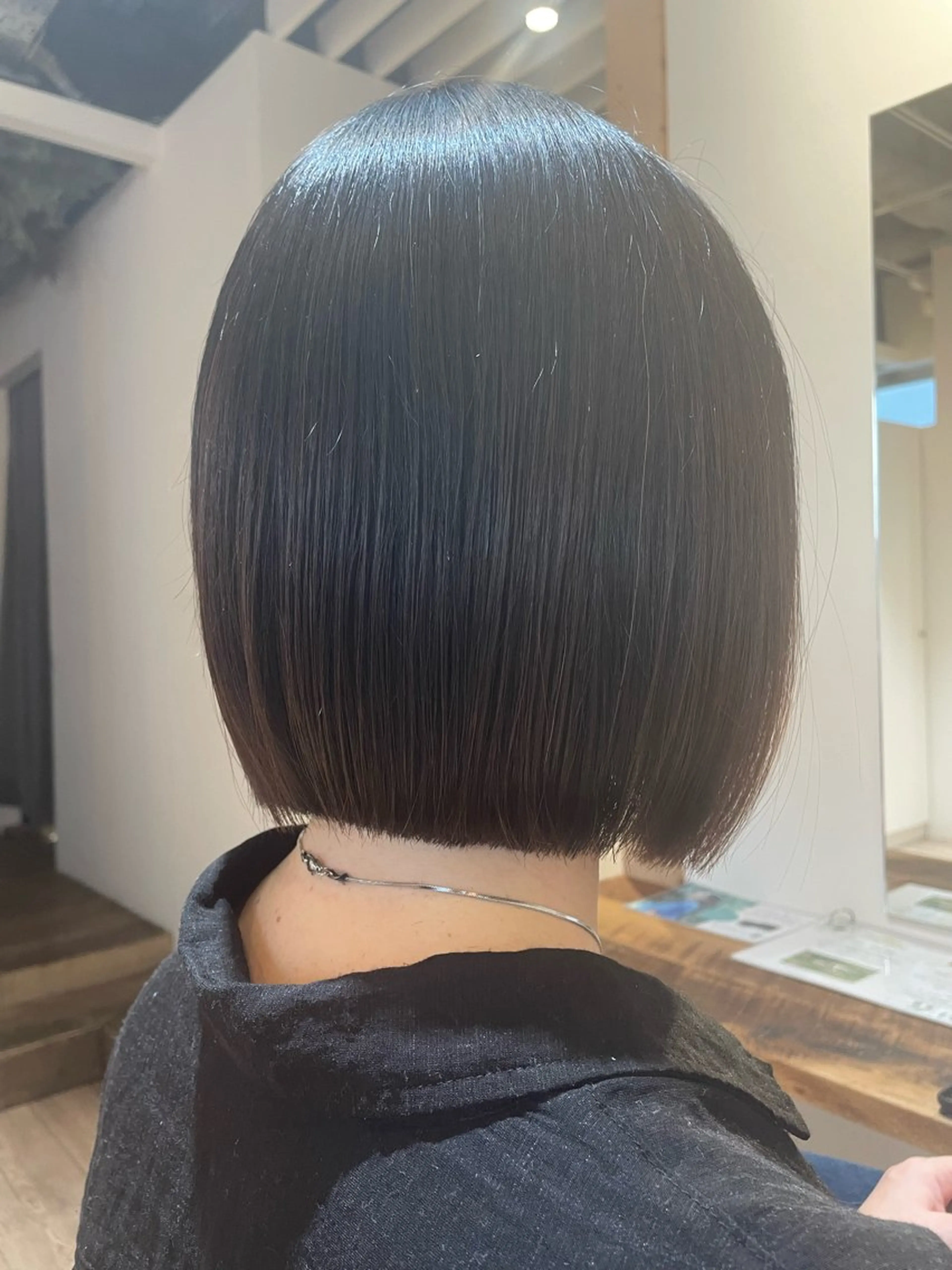 ショート diar湘南台店所属・ふくだももこ🍑 大人ショートのヘアスタイル