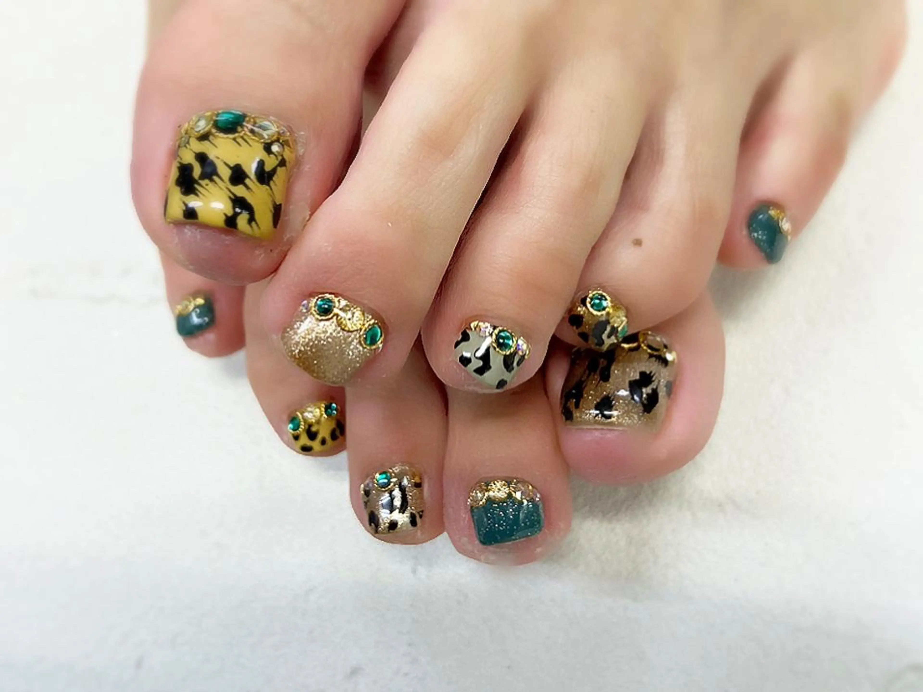 ネイル フットネイル BIANCA Ouchidaのネイルデザイン