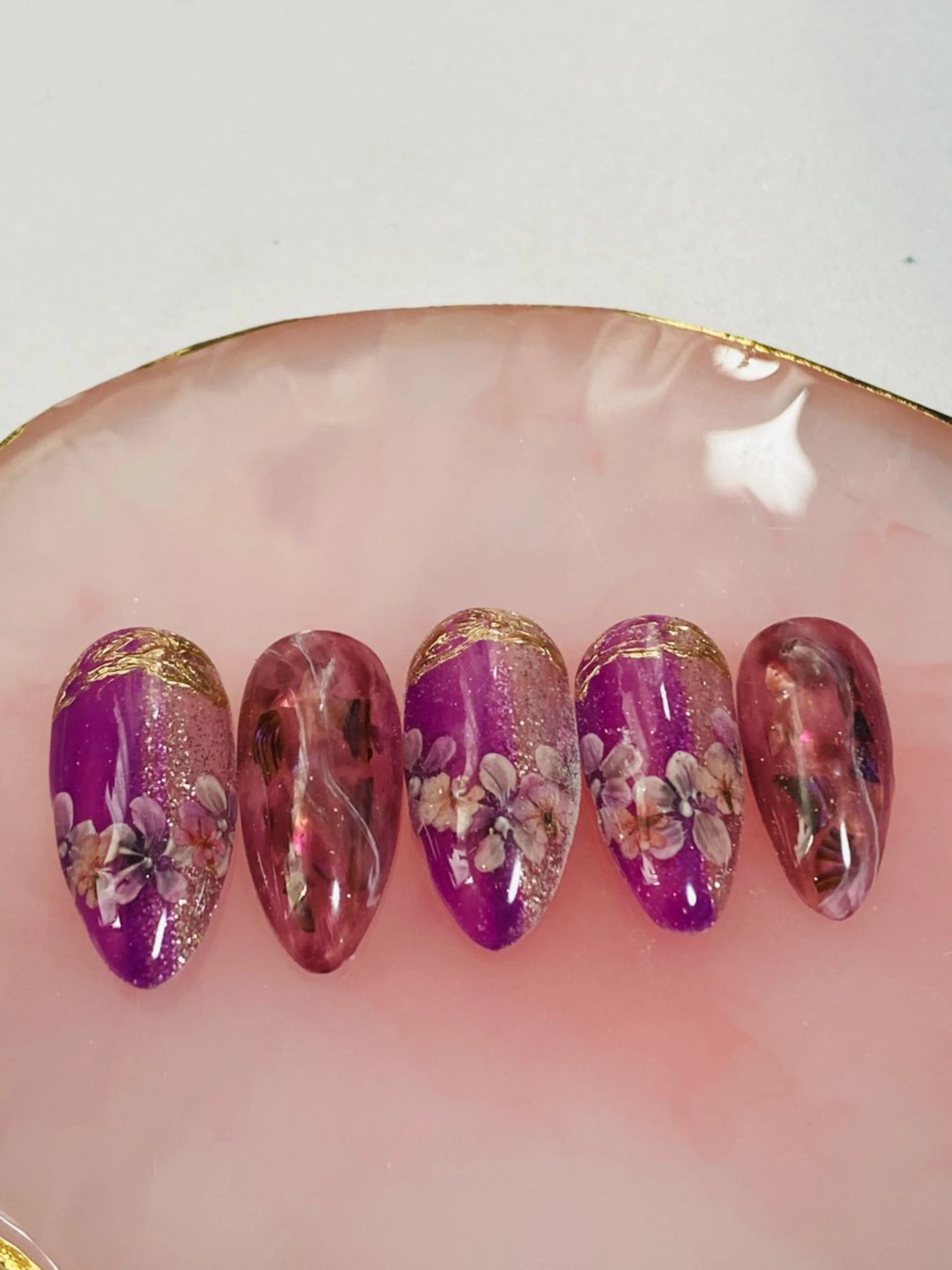 ネイル フラワーネイル 自宅ネイルサロン ♦️nuance♦️のネイルデザイン