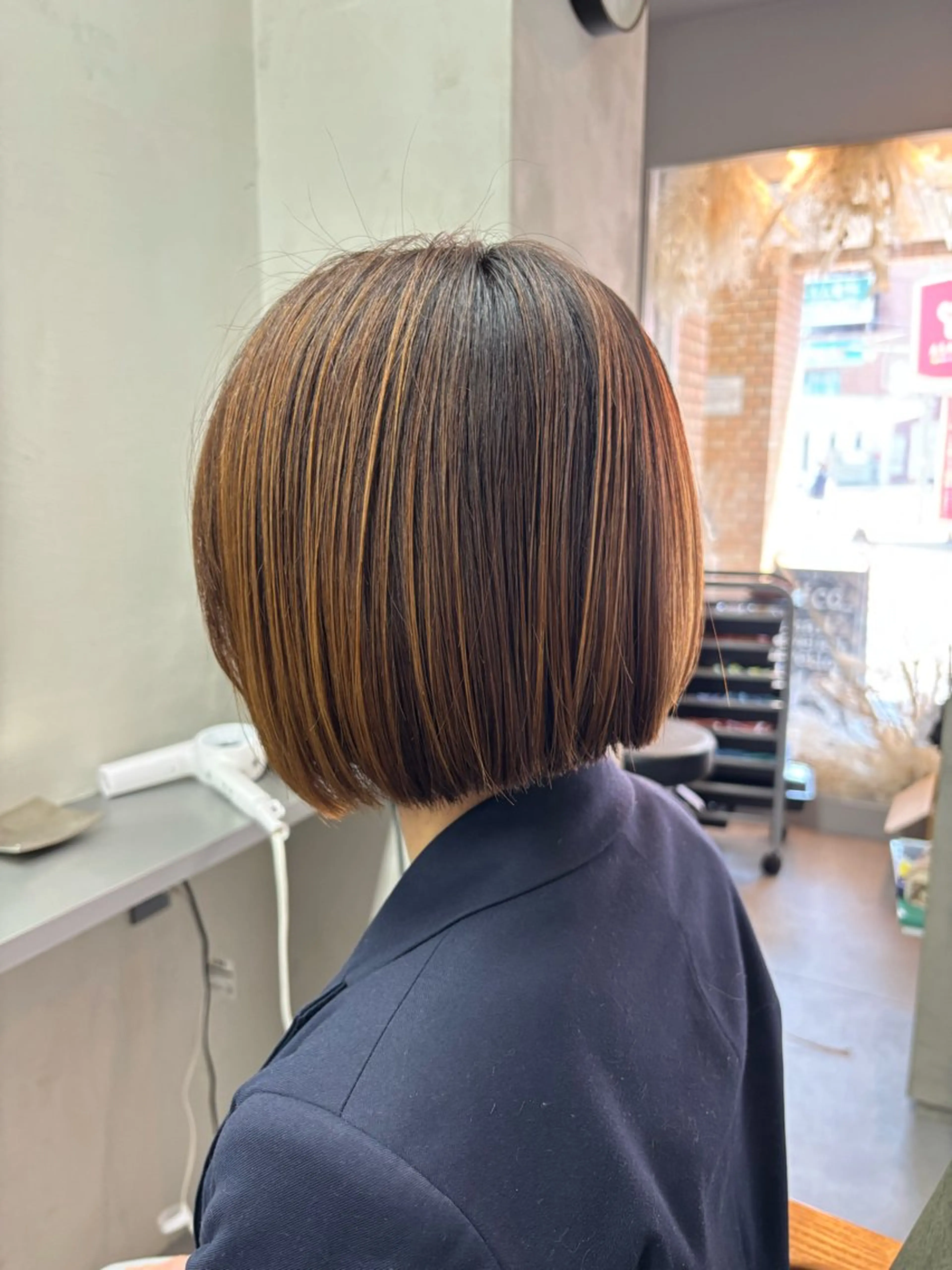 ショート カラー ボブ カット トリートメント nico 麻生 やまざきれいのヘアスタイル