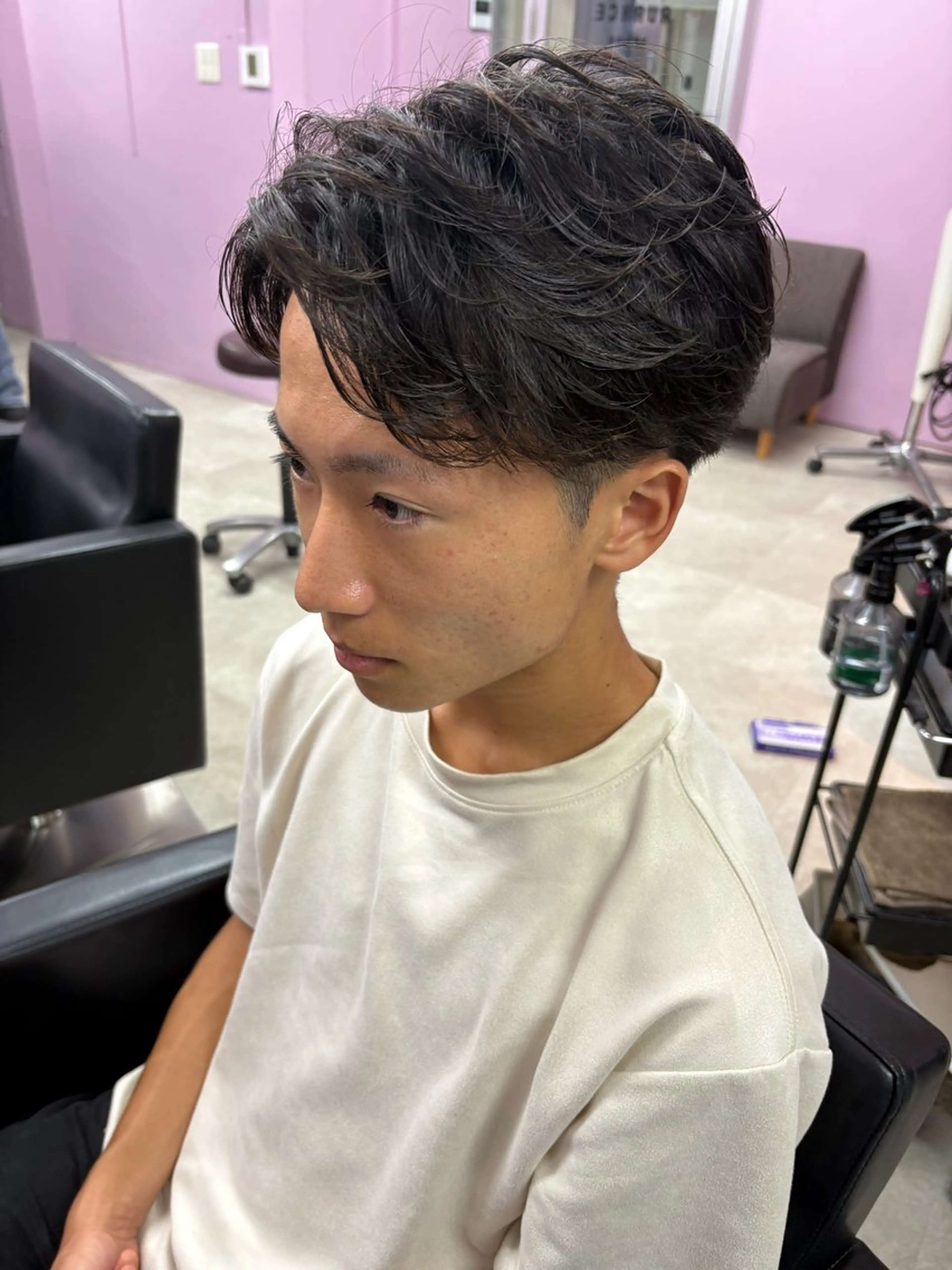 ショート パーマ メンズ フェザーパーマ メンズパーマ カット パーマ AVANCE.難波 店長 松元のヘアスタイル