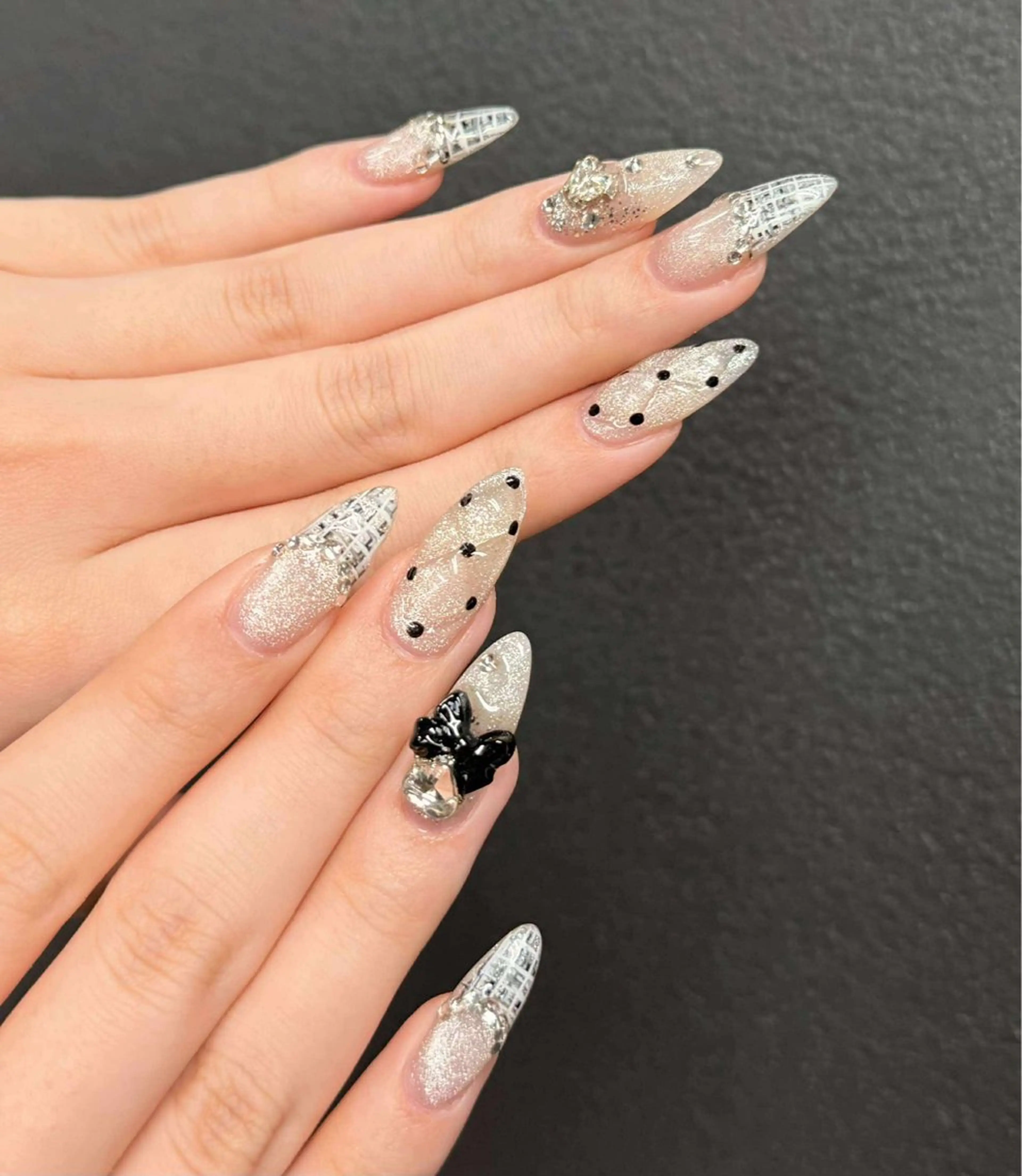 ネイル ハンドネイル Doraemi ANA.CHUOのネイルデザイン