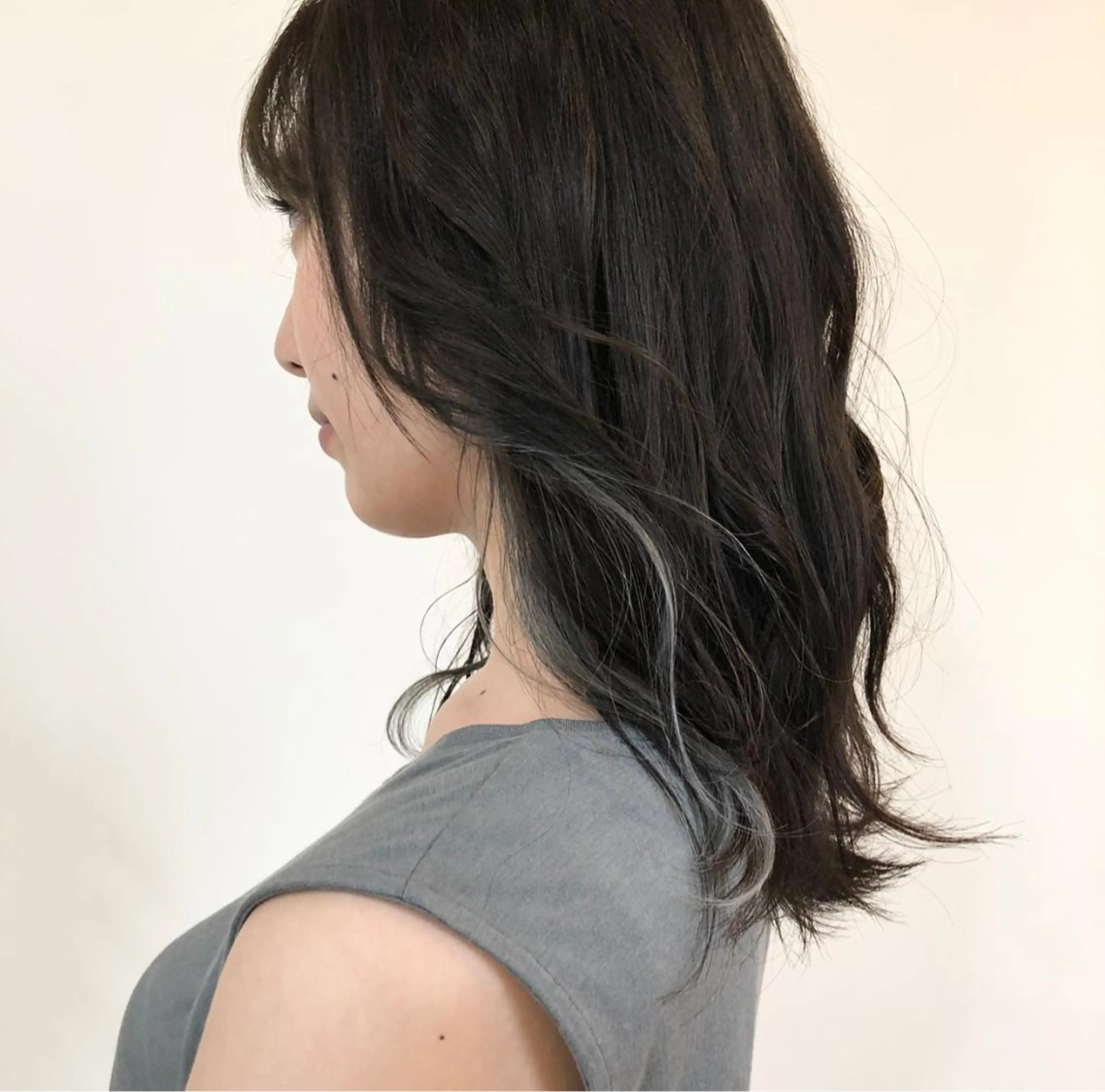 カラー hale所属・hale airiのヘアスタイル