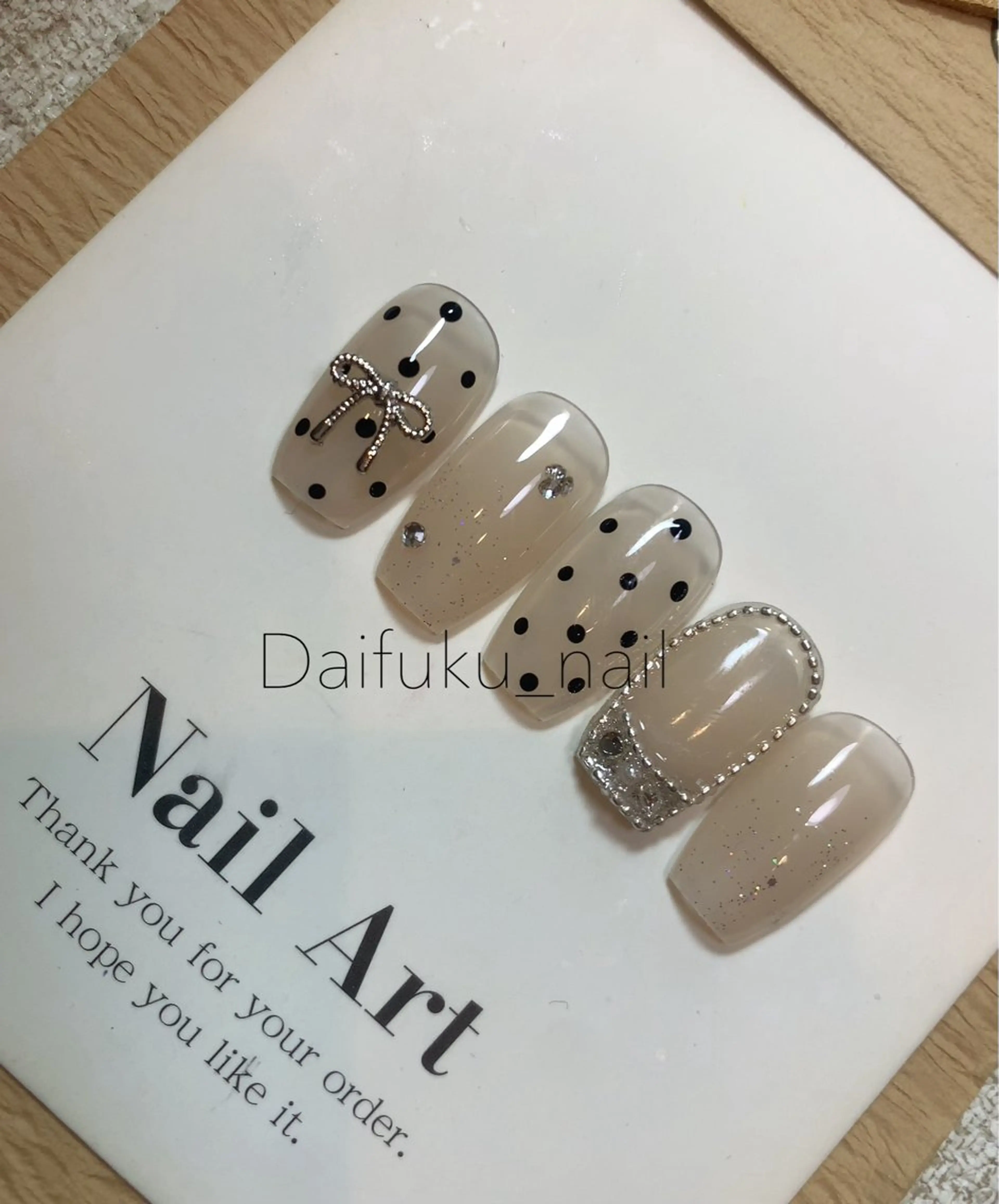 ミディアム ハンドネイル Daifuku_nails所属・Daifuku nailsのネイルデザイン