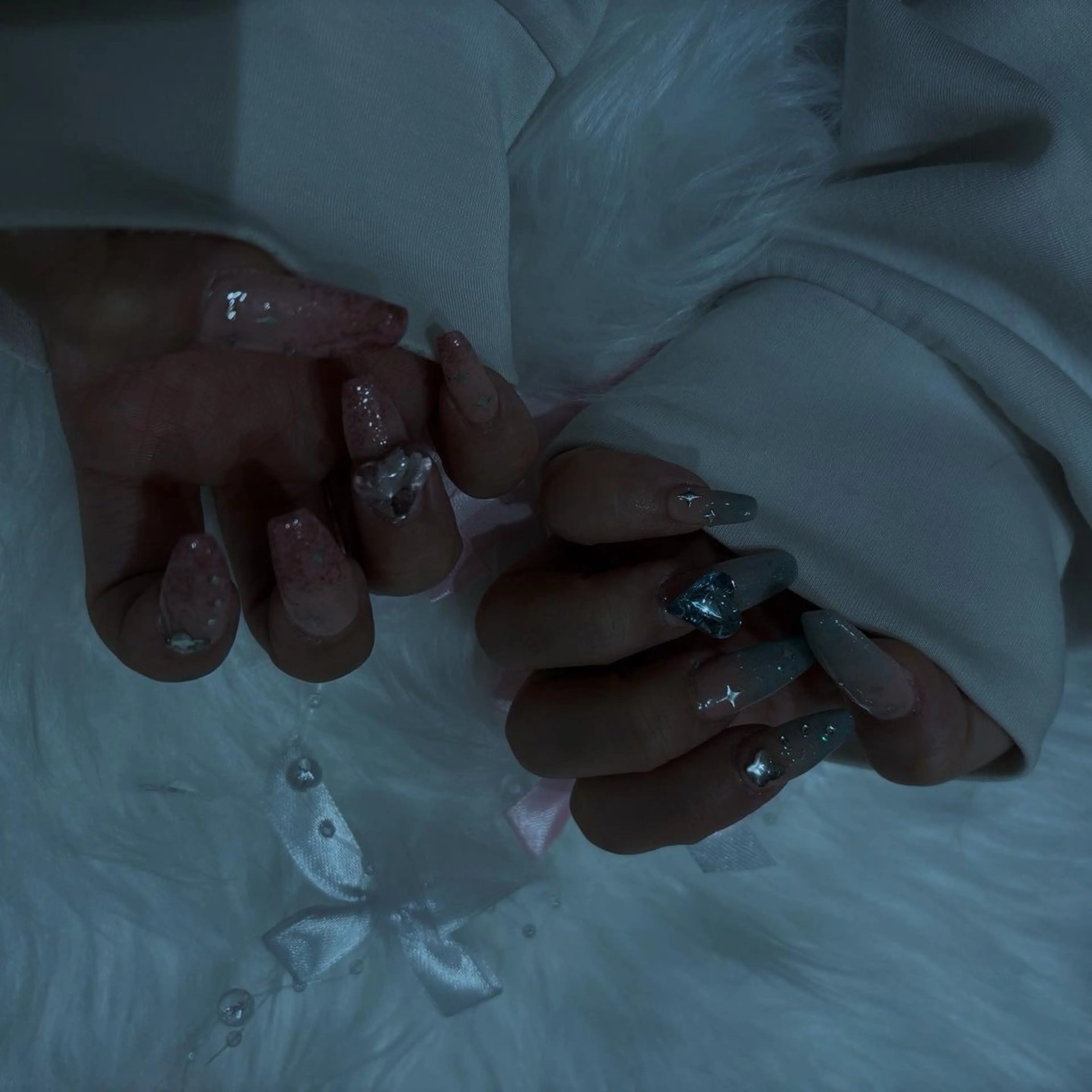 ネイル アートネイル 長さ出し フットネイル ハート キラキラネイル Vante梅田店所属・vante_aimi .パラジェル取扱店のネイルデザイン