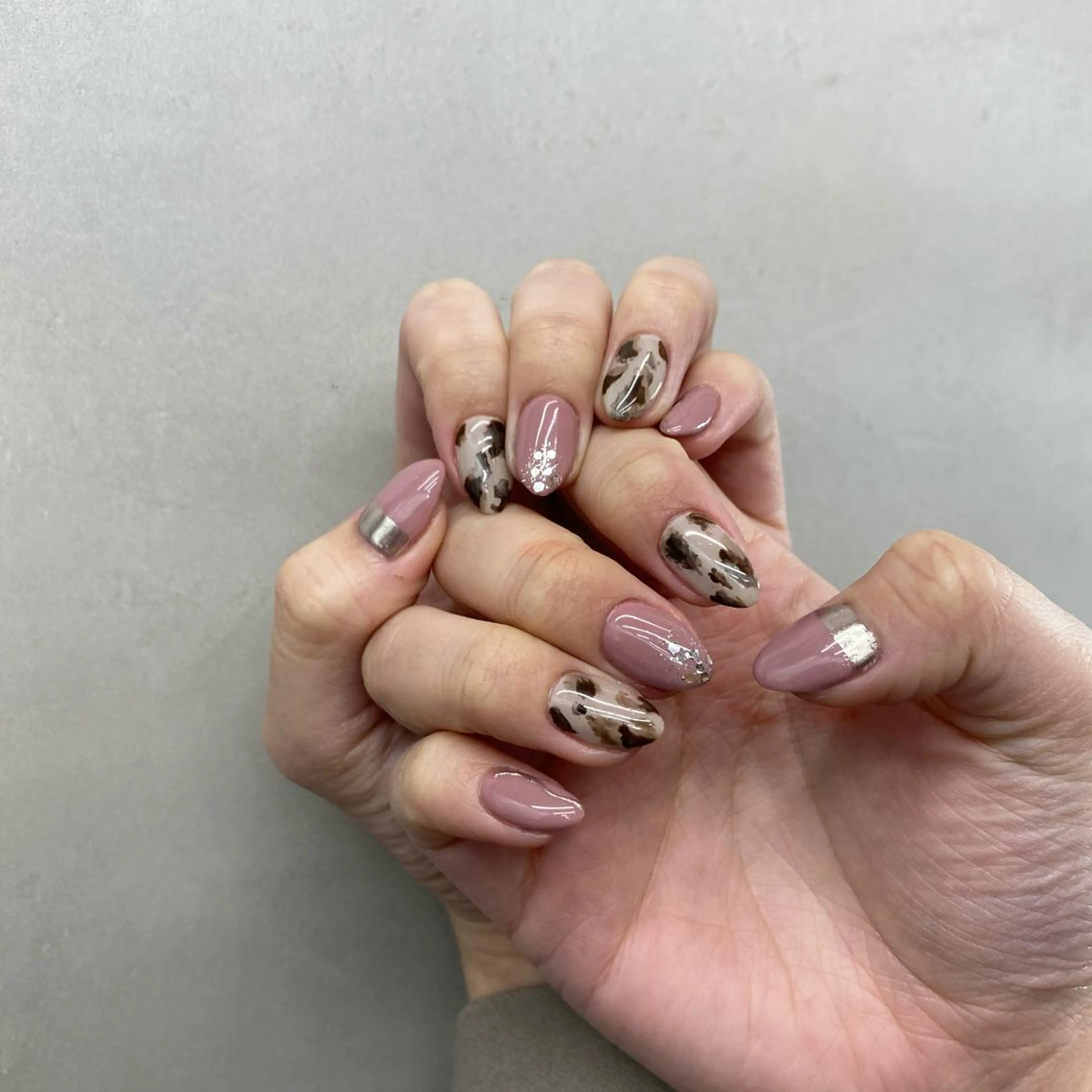 ネイル SHELL TOKYO所属・鎌田 玲奈のネイルデザイン