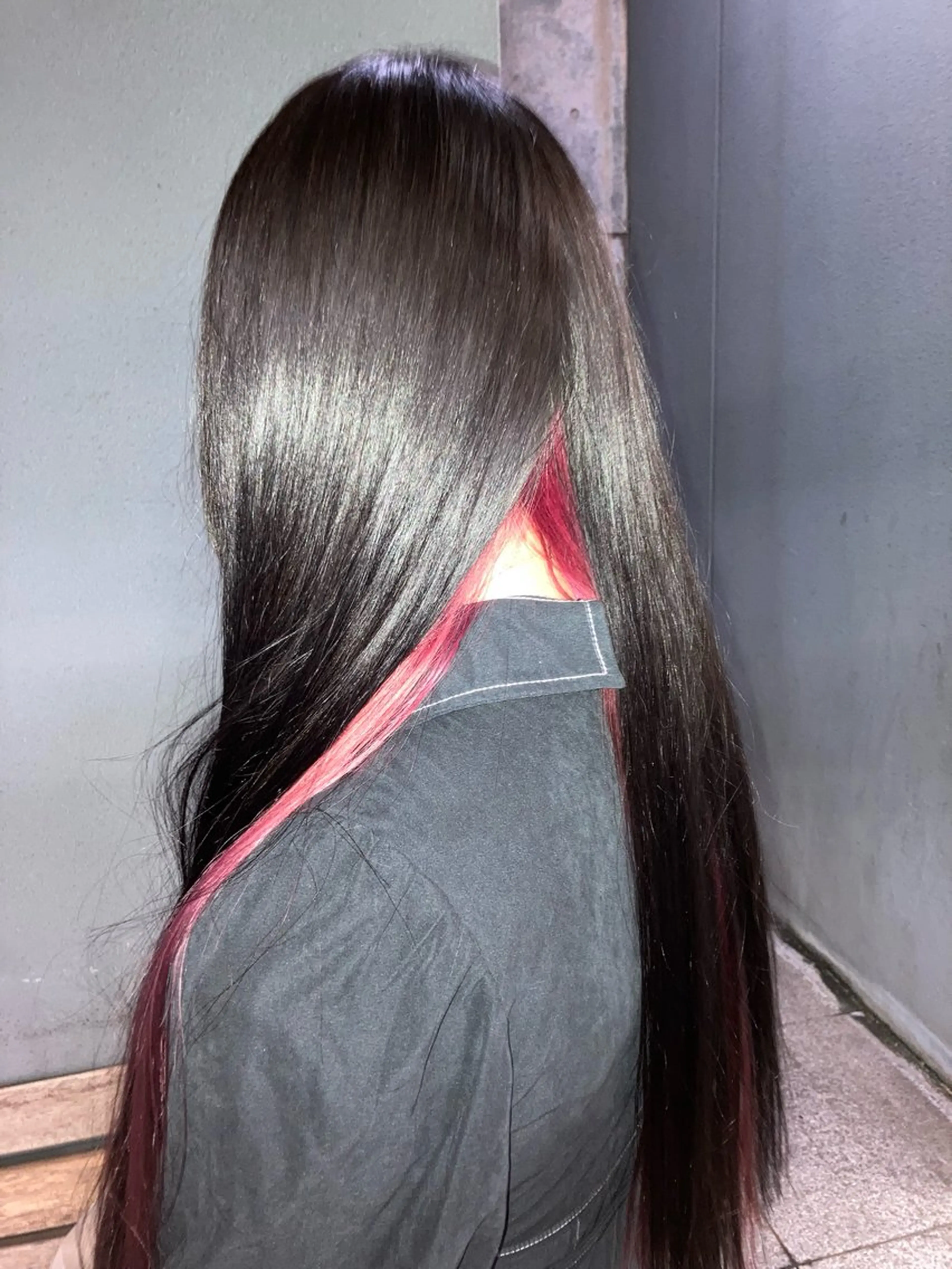 ロング カラー 髙橋 功誠のヘアスタイル