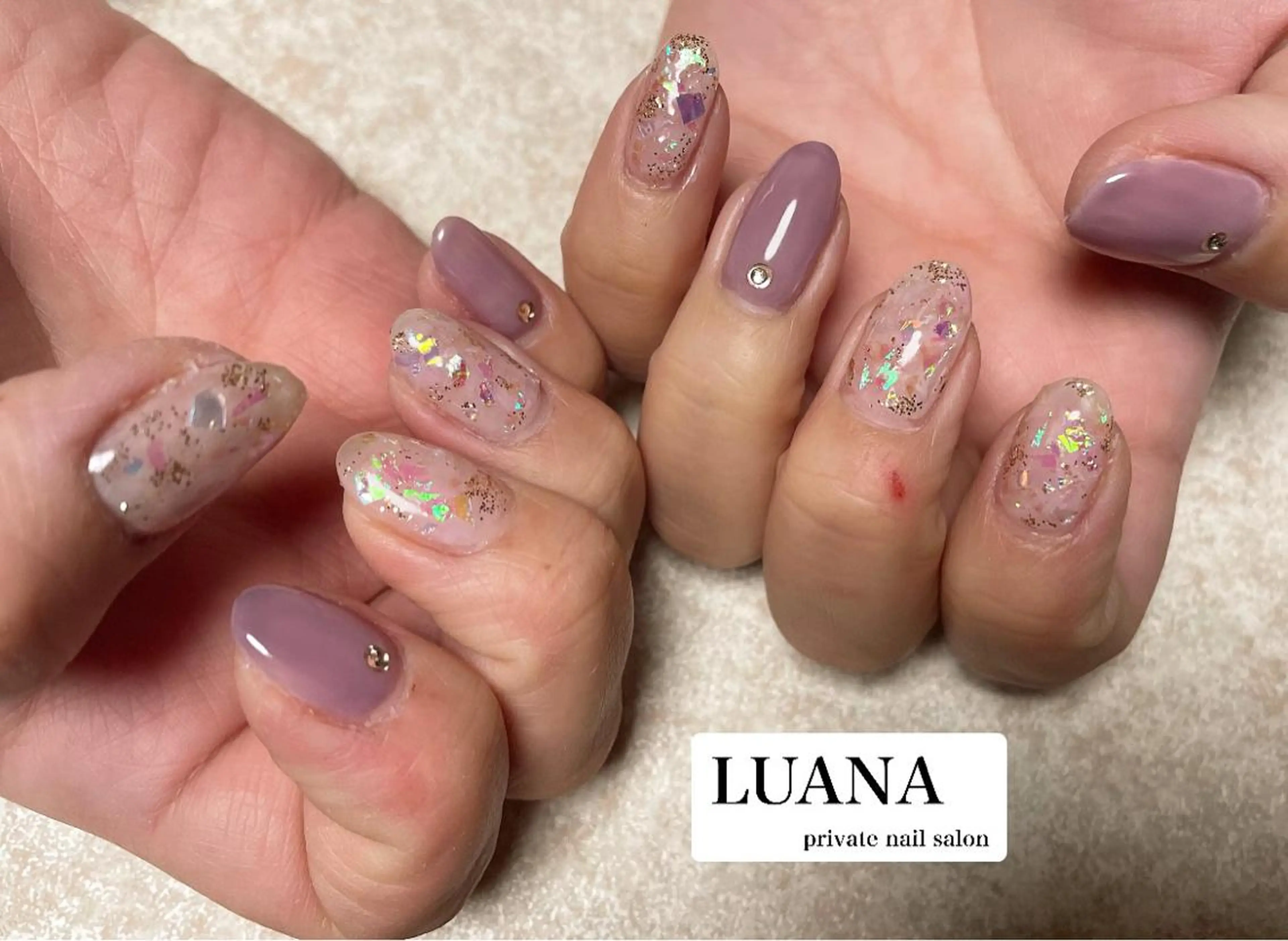 ネイル ドット フラワーネイル フレンチネイル ガラスフレンチ マットネイル ルアナ プライベートサロンのネイルデザイン