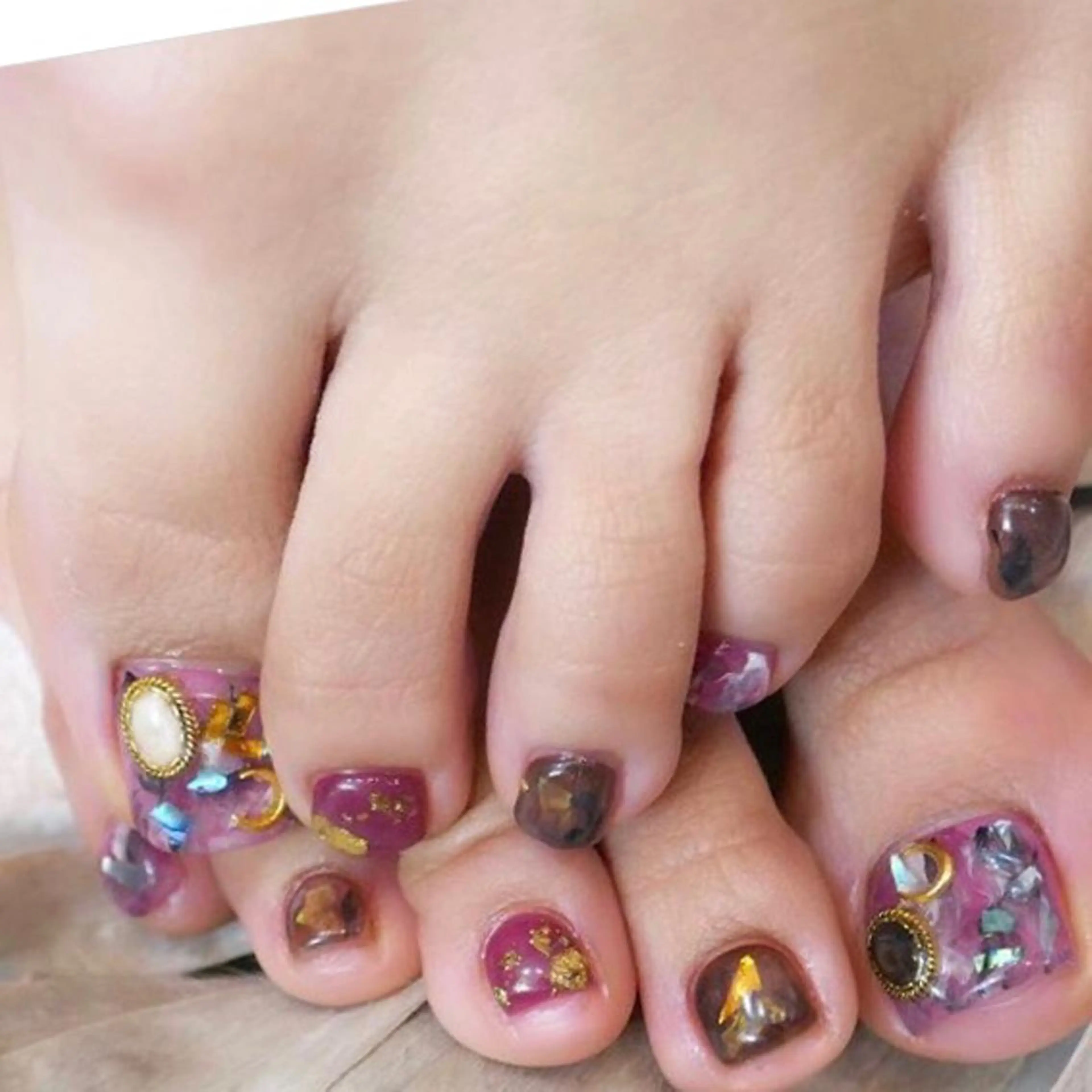 ネイル フットネイル Chipieee Tokyoのネイルデザイン