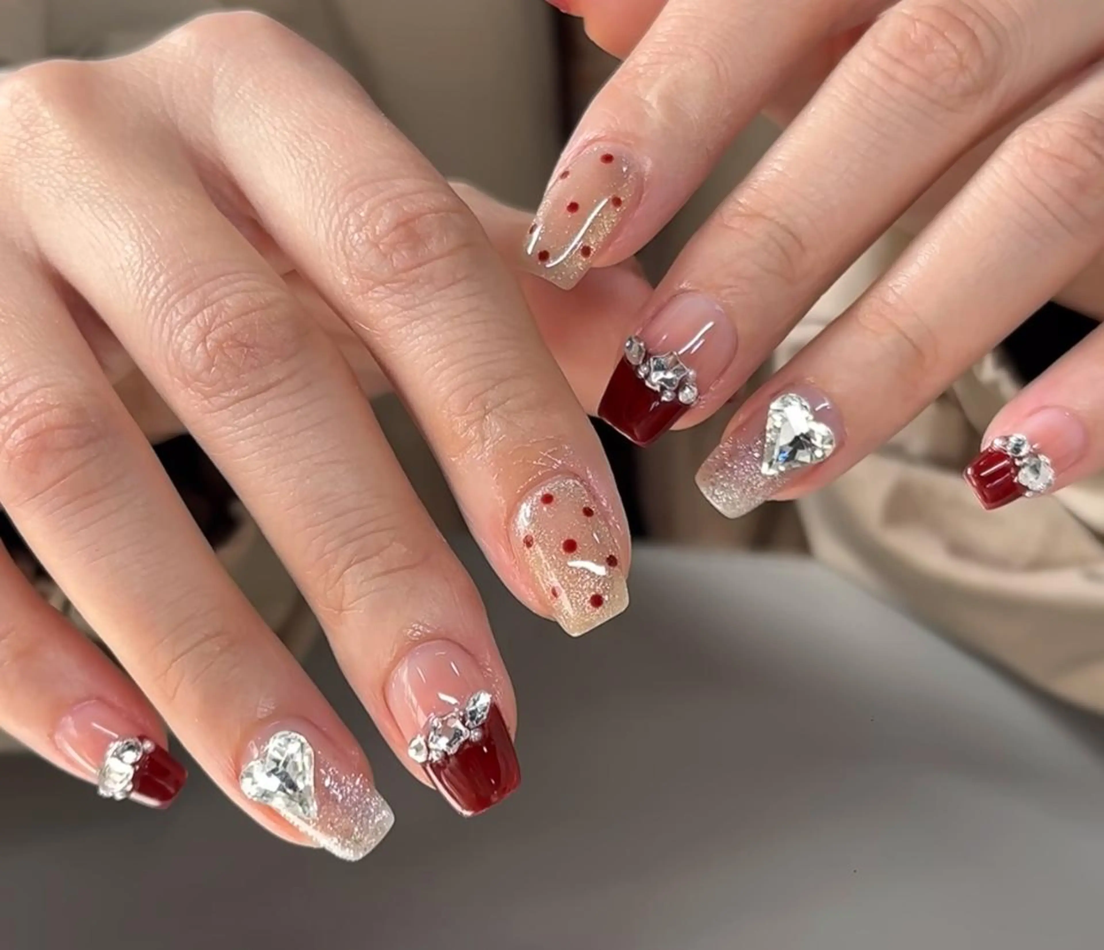 ネイル ハンドネイル 🎀 KiKi_nailのネイルデザイン