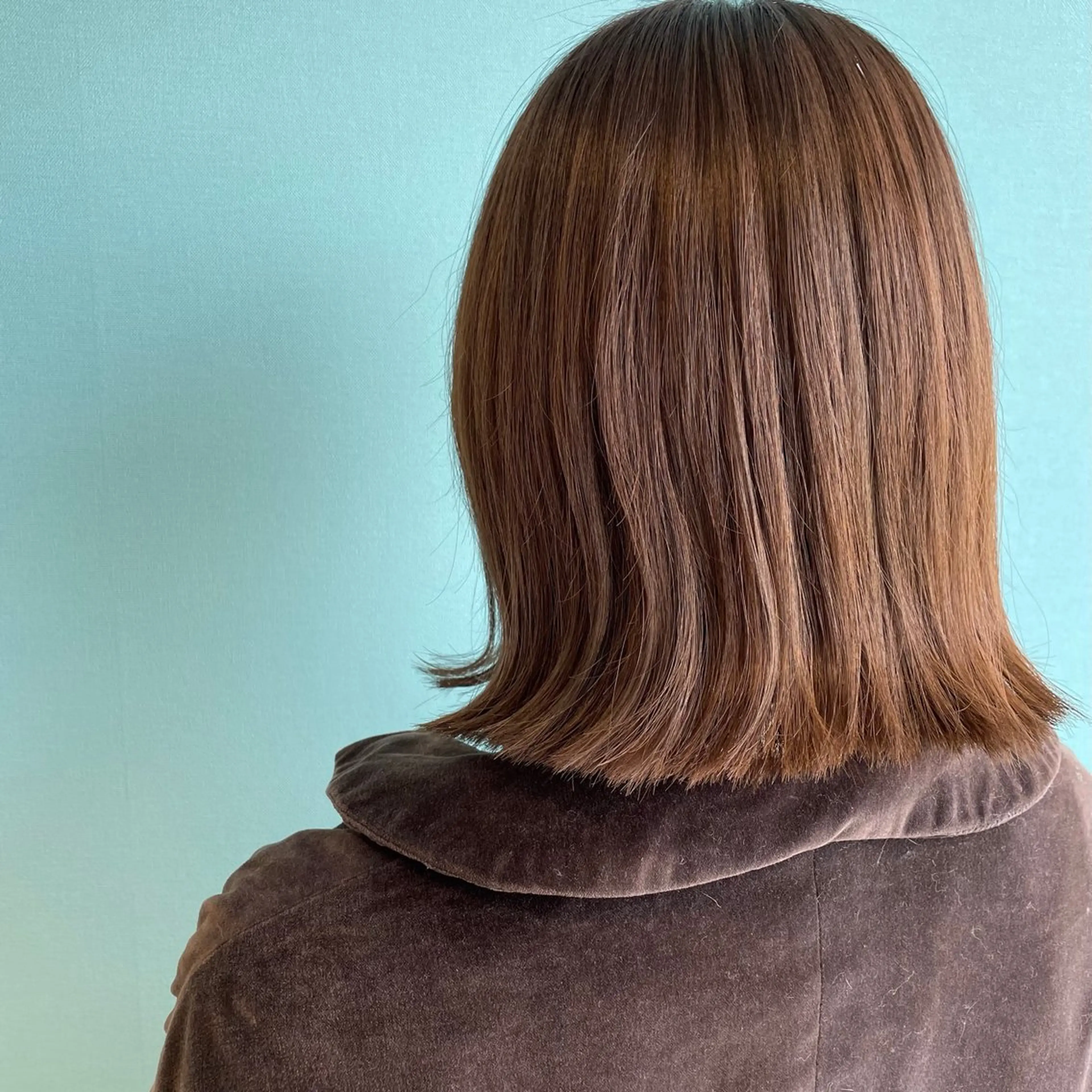 セミロング カット ヘアカラー トリートメント 日置 大智のヘアスタイル