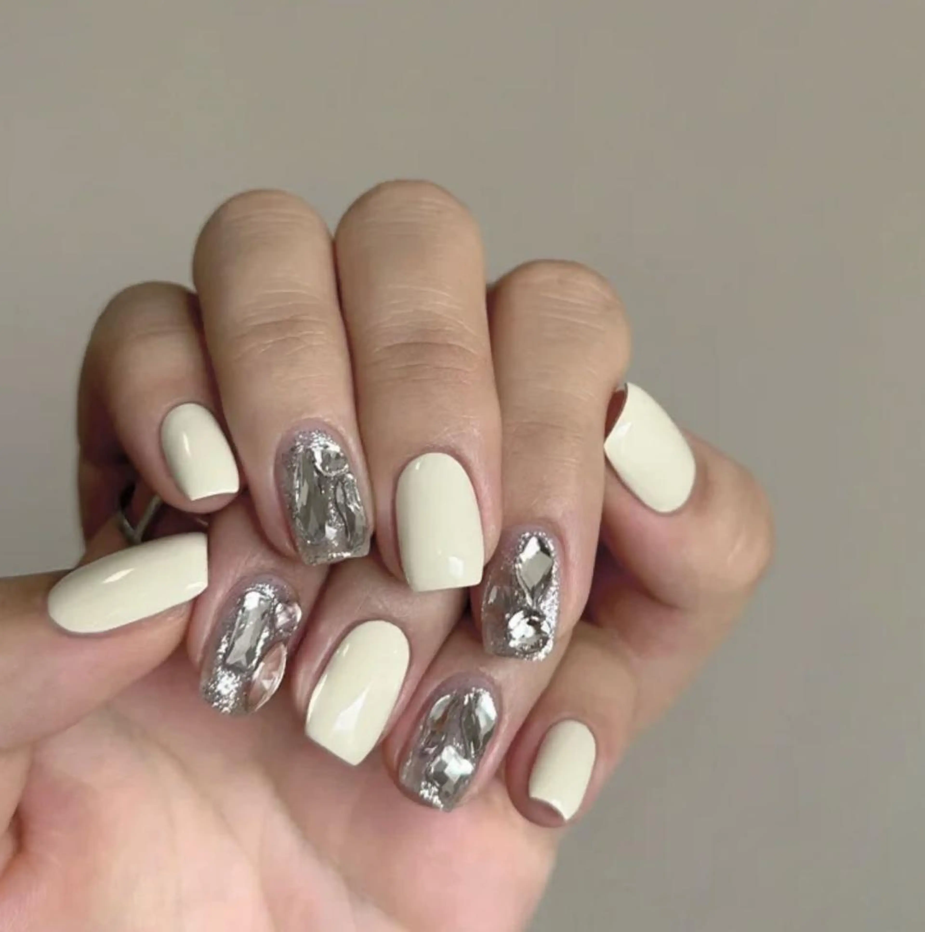 ネイル シンプルネイル Queens 新宿本店のネイルデザイン