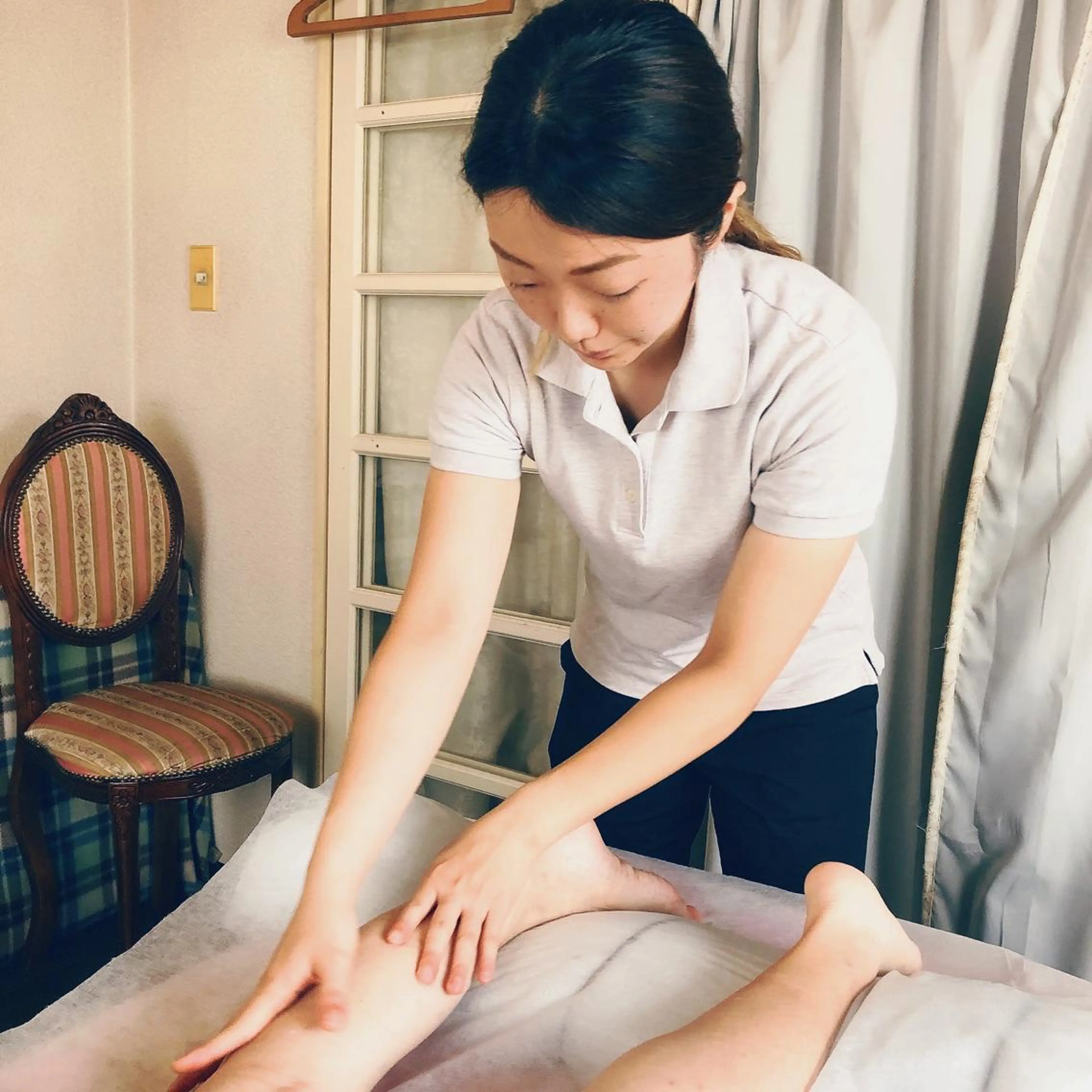 リンパドレナージュ 30分（むくみ・冷え・滞ったリンパや血液の流れを促進排出する「深層リンパ層」に作用します）の写真