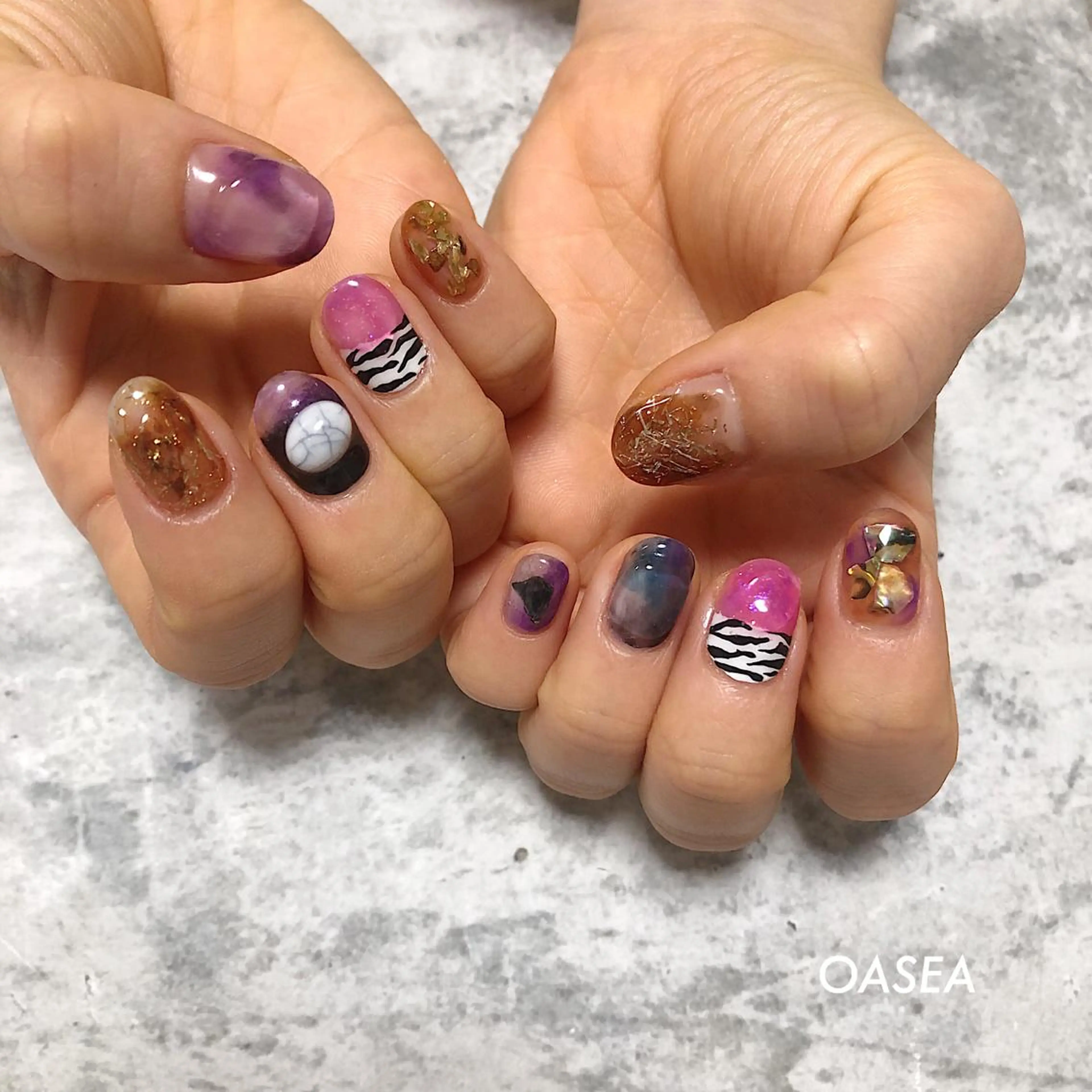 ネイル ハンドネイル 🌞💜 KAORI 🌴のネイルデザイン