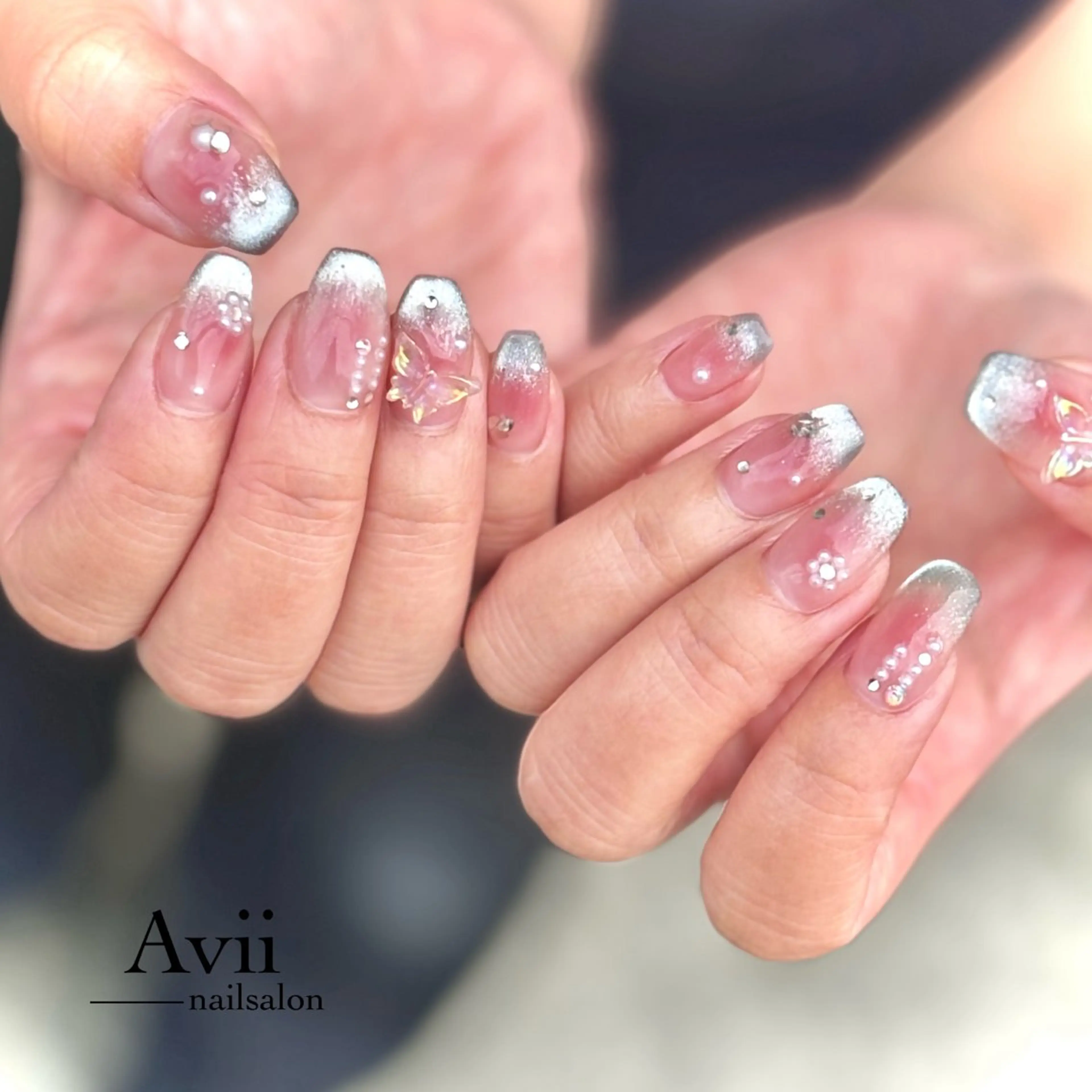 ネイル 持ち込み ハンドネイル うるつやネイル🫧 Amiのネイルデザイン