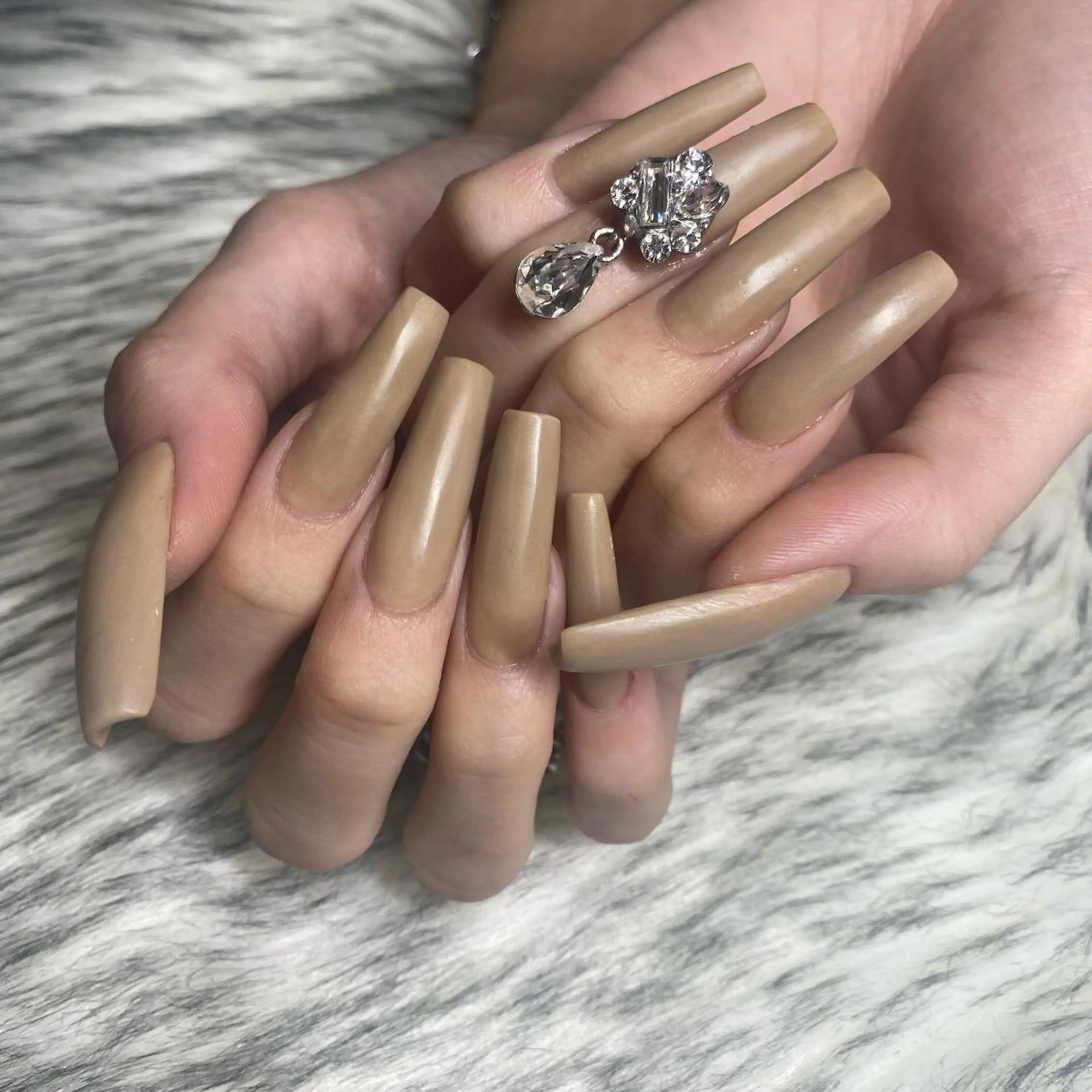 ネイル ハンドネイル la vie  Luire所属・la vie Luire ｱｽｶのネイルデザイン