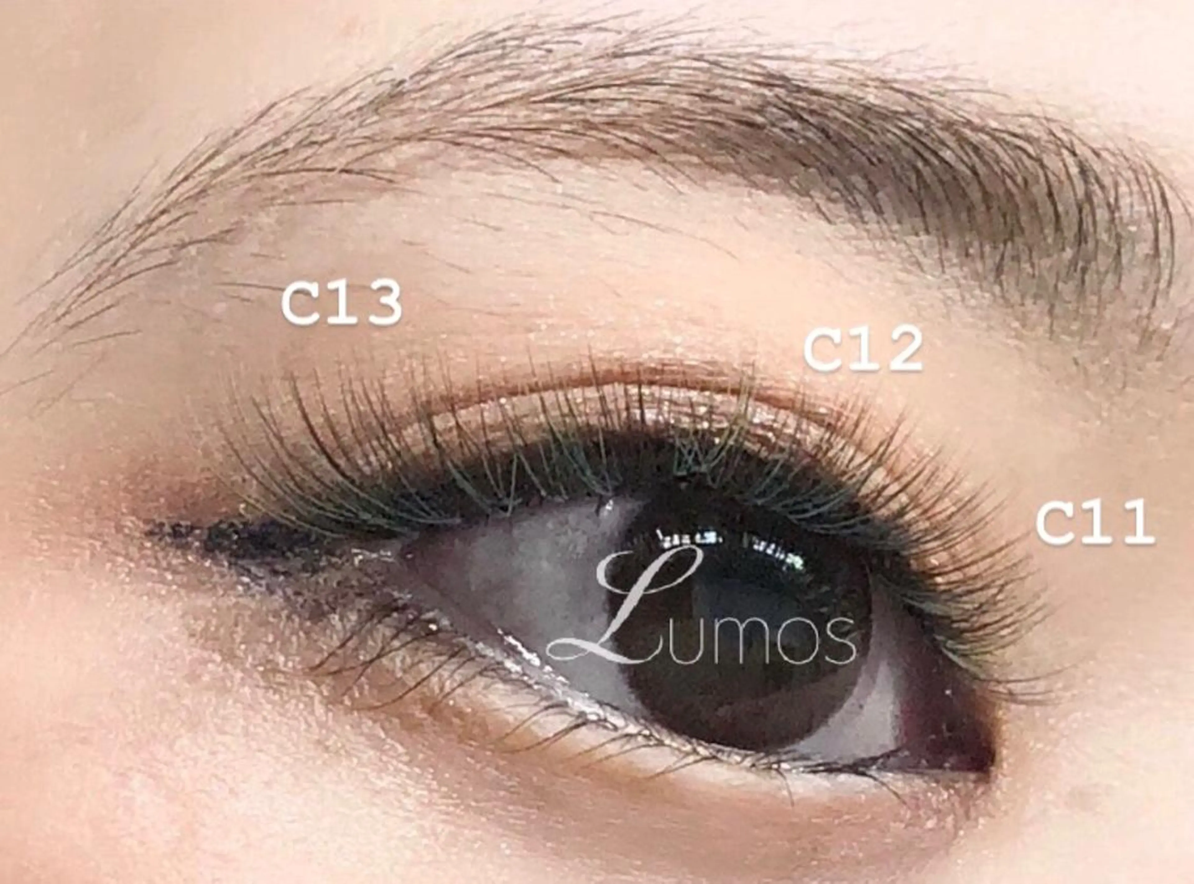 マツエク・マツパ カラーマツエク ボリュームラッシュ マツエク Lumos nail&eyelash所属・Lumos Ayakaのマツエク・マツパデザイン