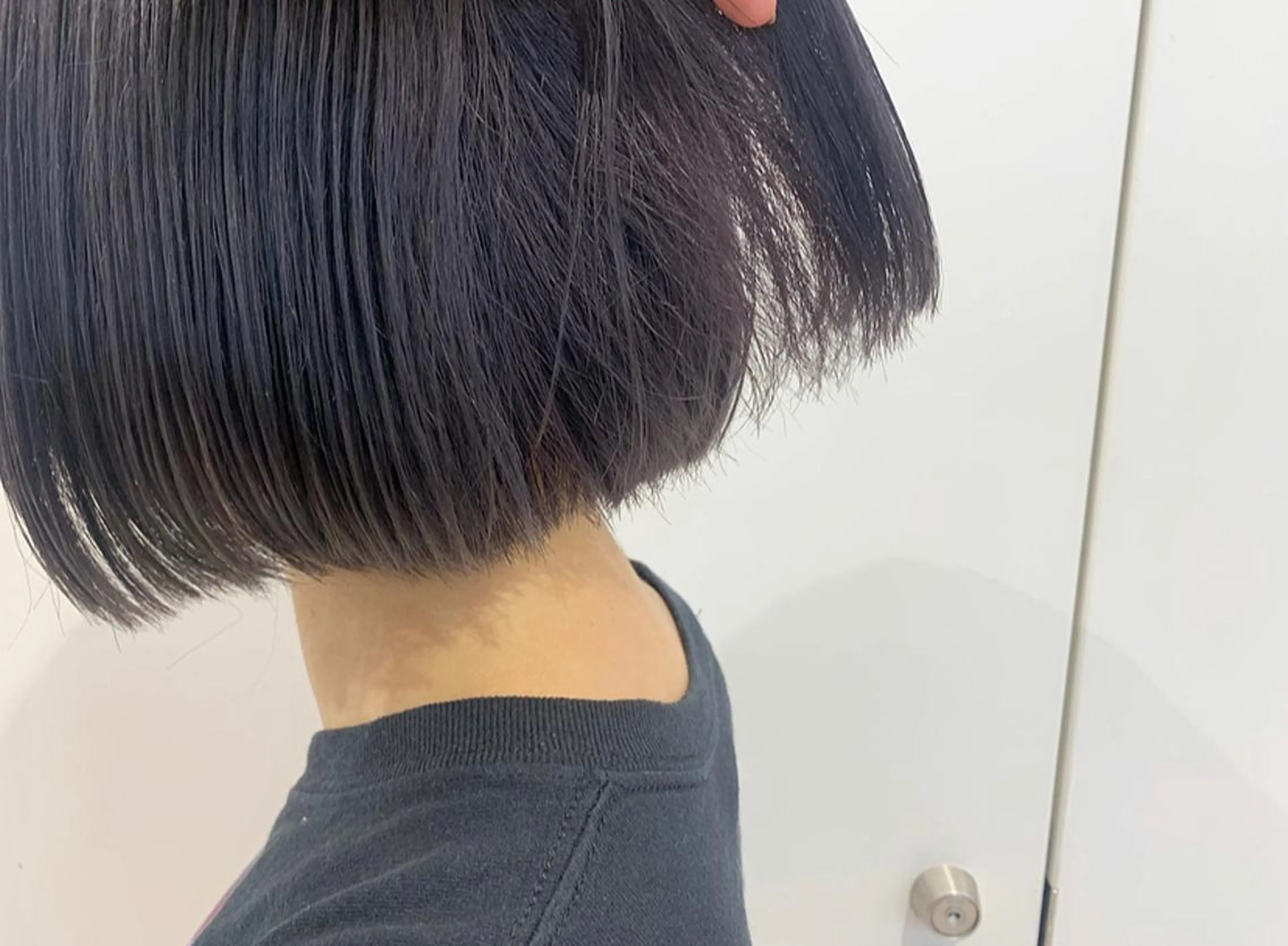 ショート カラー ラベンダーカラー ラベンダーグレー ヘアカラー トリートメント 透明感♡︎♡︎ 佐々木早苗のヘアスタイル