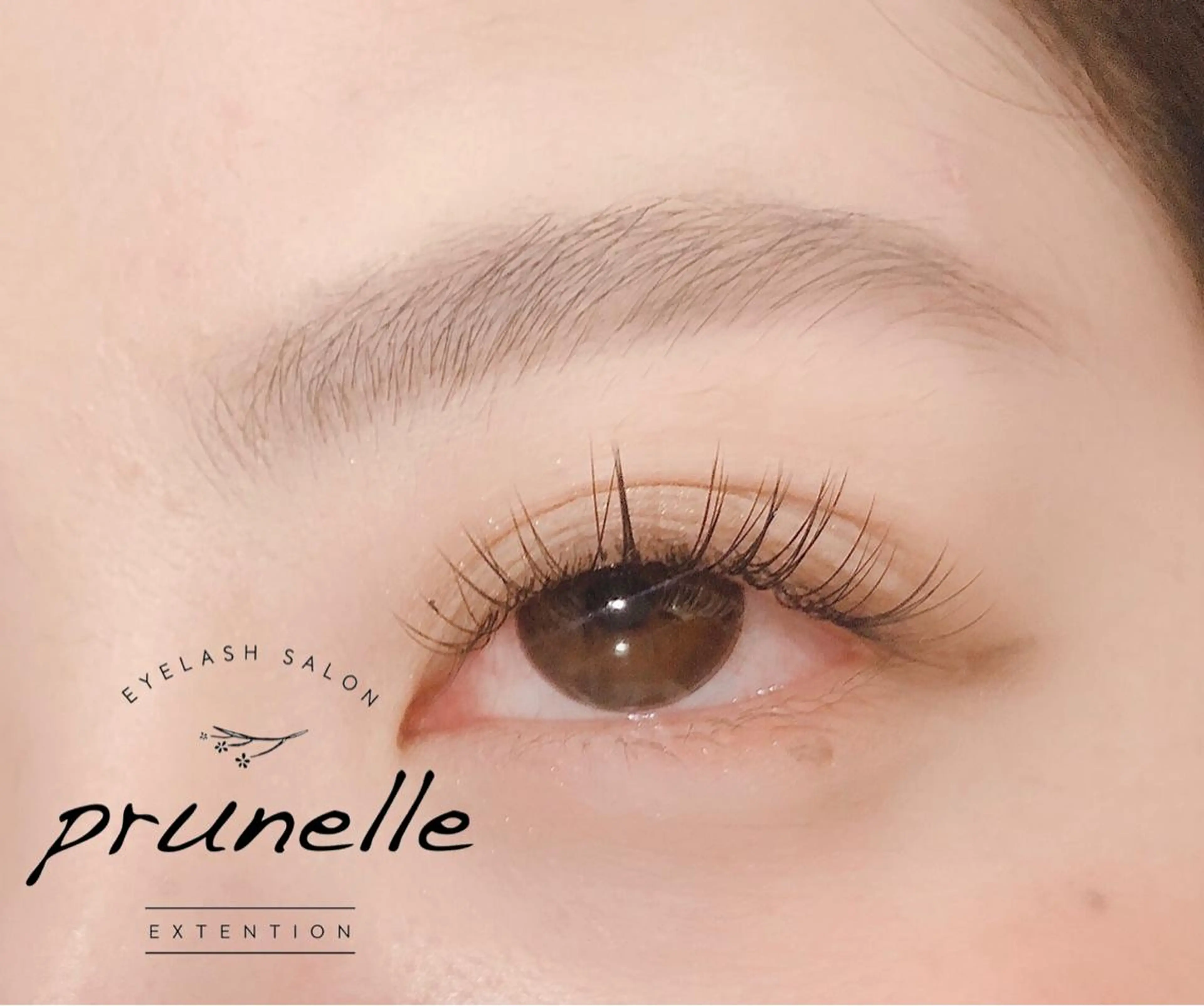 マツエク・マツパ フラットラッシュ Le'a first 堺東店所属・レアファースト堺東店 .haruのマツエク・マツパデザイン