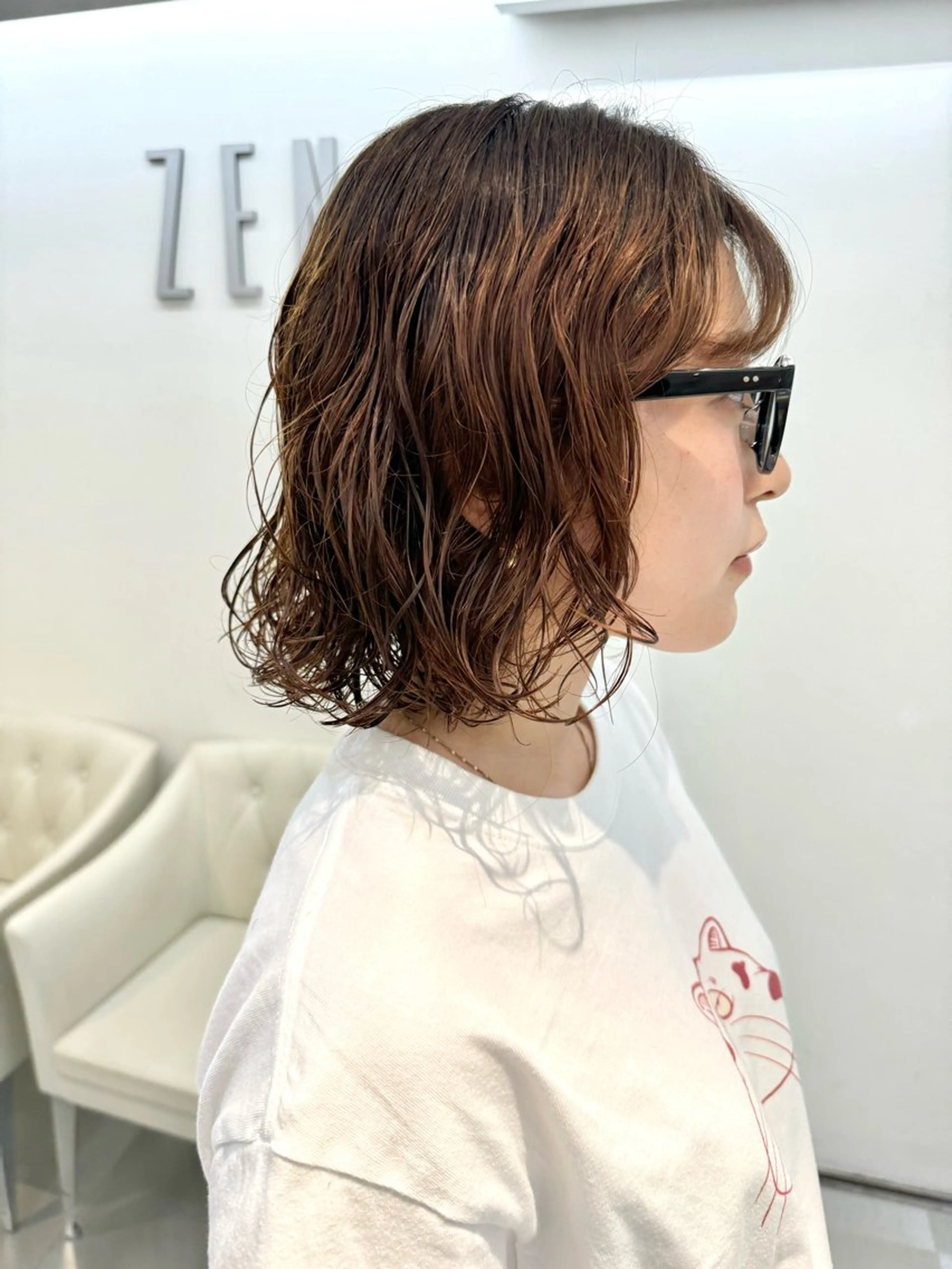 ミディアム パーマ ミディアムパーマ ボブ カット パーマ トリートメント ZENKO表参道店所属・デジタルパーマ 🌀ボブ　萩原　龍のヘアスタイル