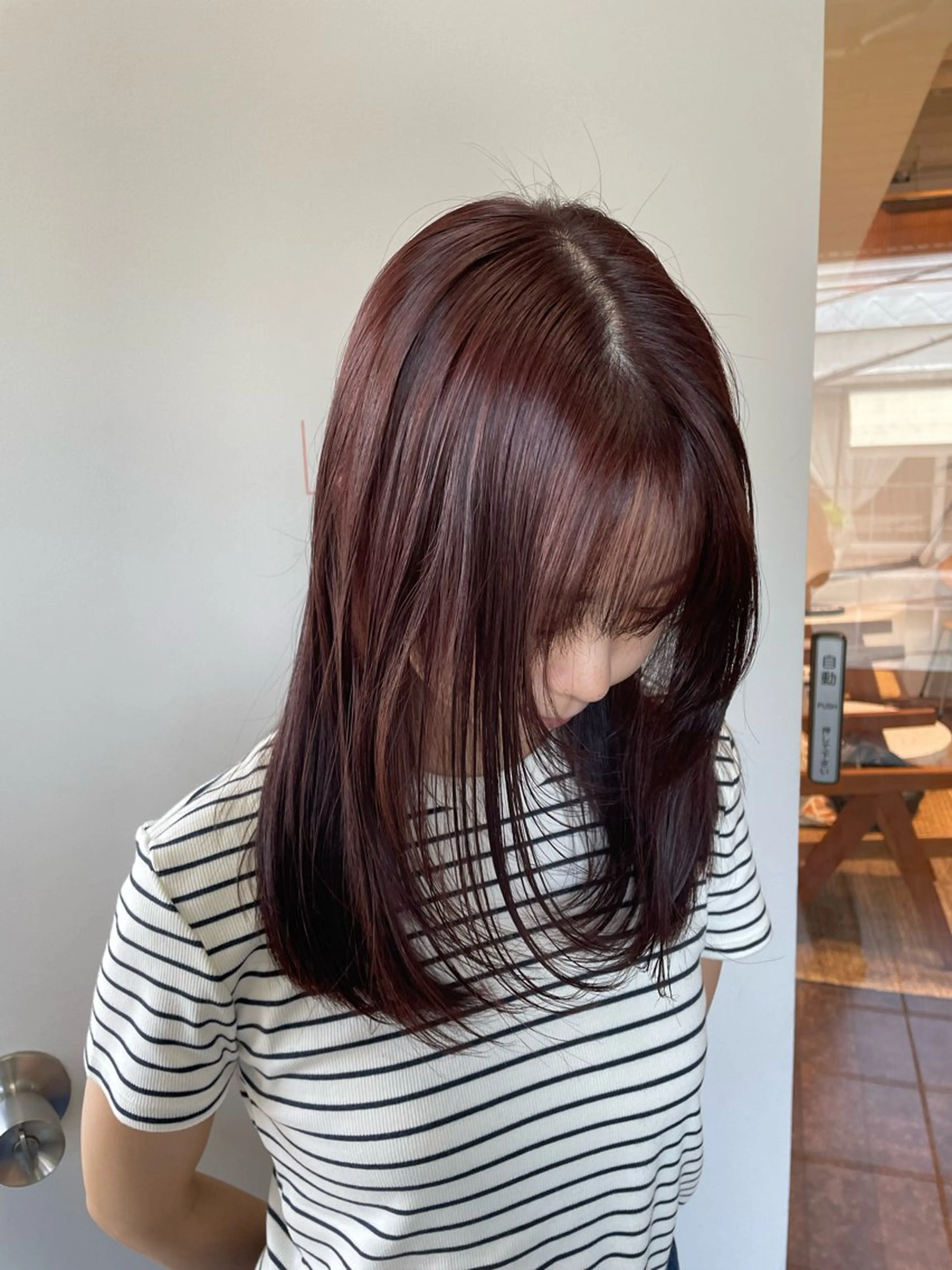 セミロング カラー ブラウンカラー パープルカラー パープルブラウン 顔まわりレイヤー レイヤーカット カット ヘアカラー トリートメント レイヤーカット🎀 kanaのヘアスタイル