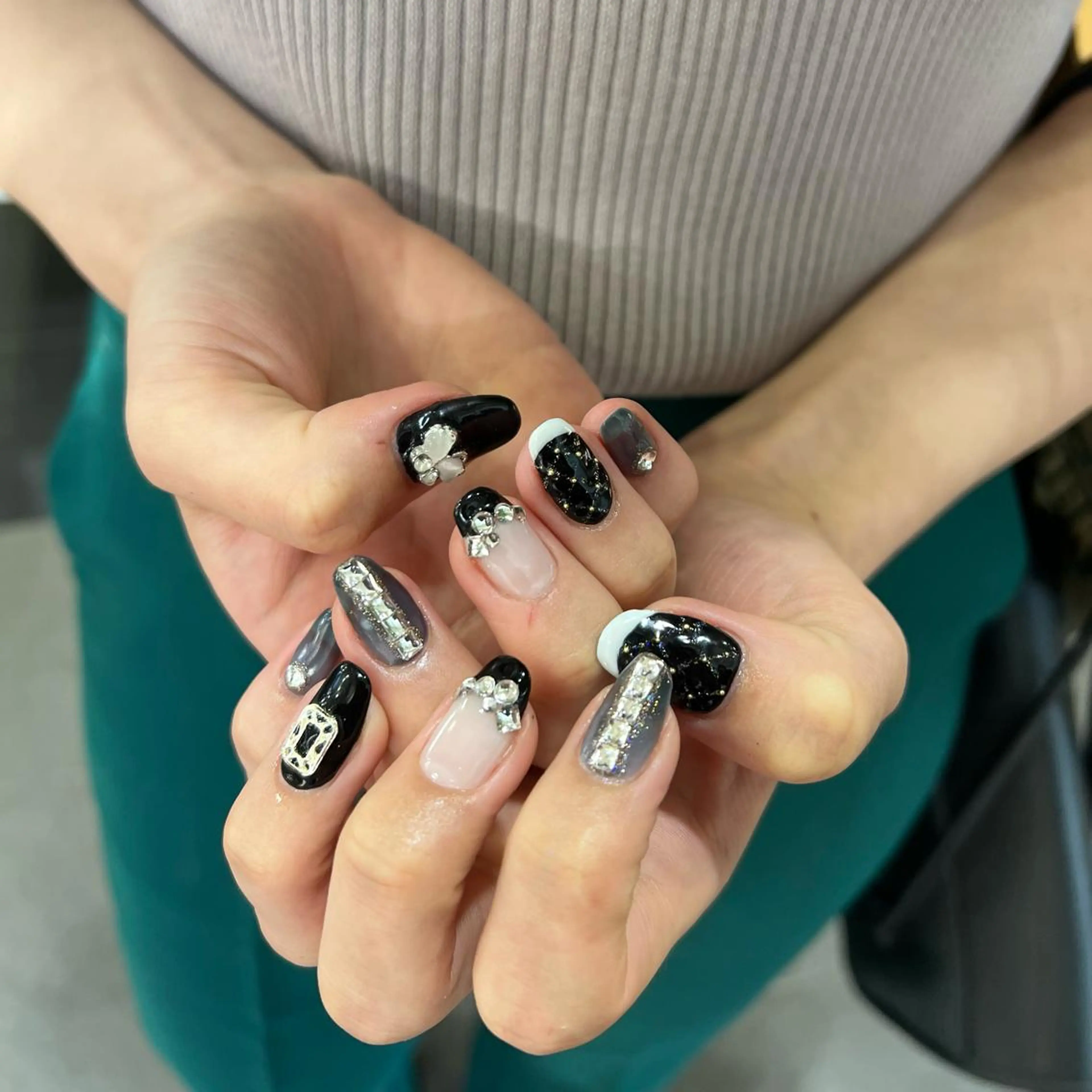 ネイル ハンドネイル 韓国🩶Y2Kネイル 💫くれはのネイルデザイン