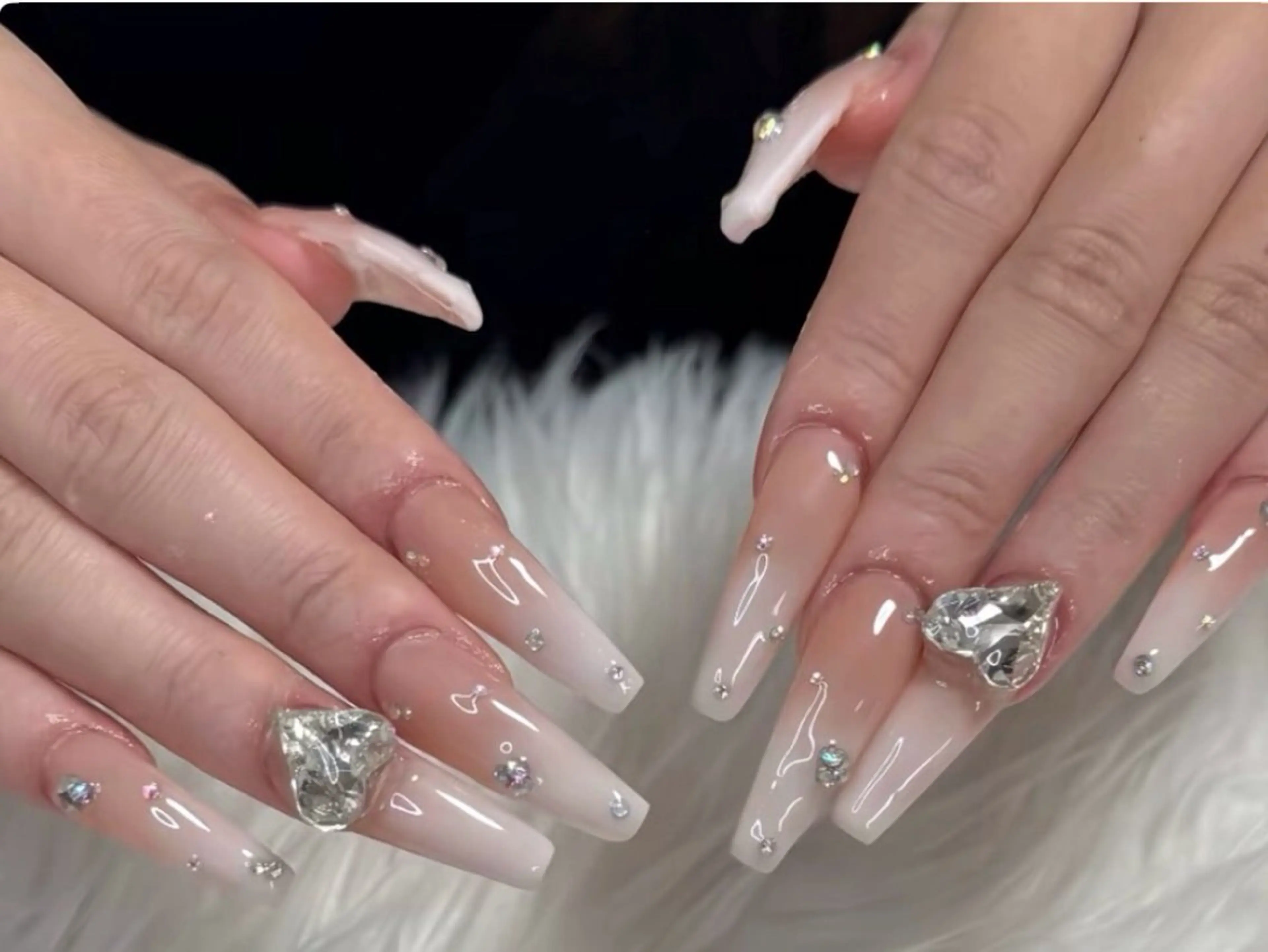 ネイル 長さ出し専門パーツ jenniferのネイルデザイン