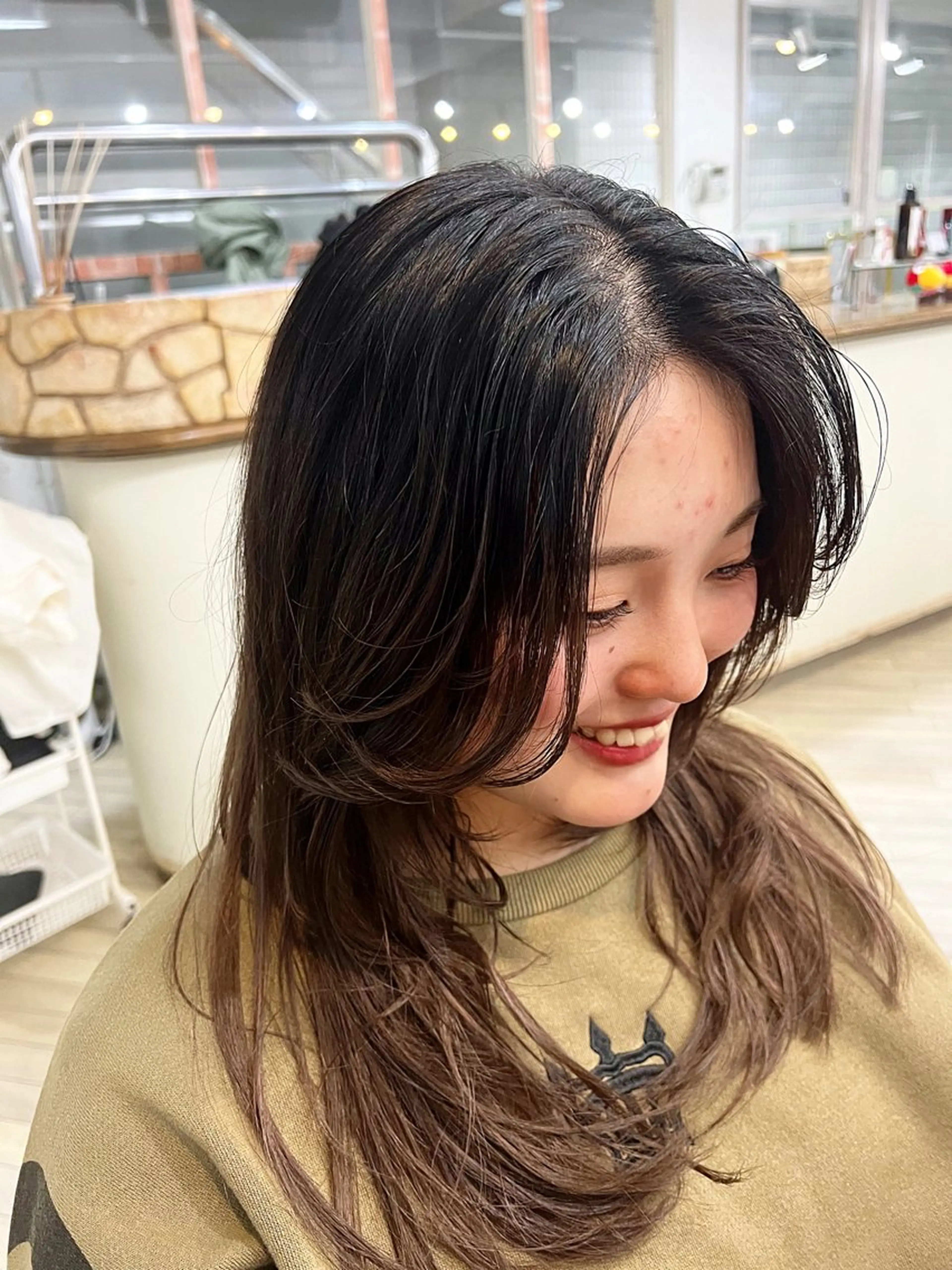 学生限定！髪質改善ケアストレート&カット→13200→7900の写真