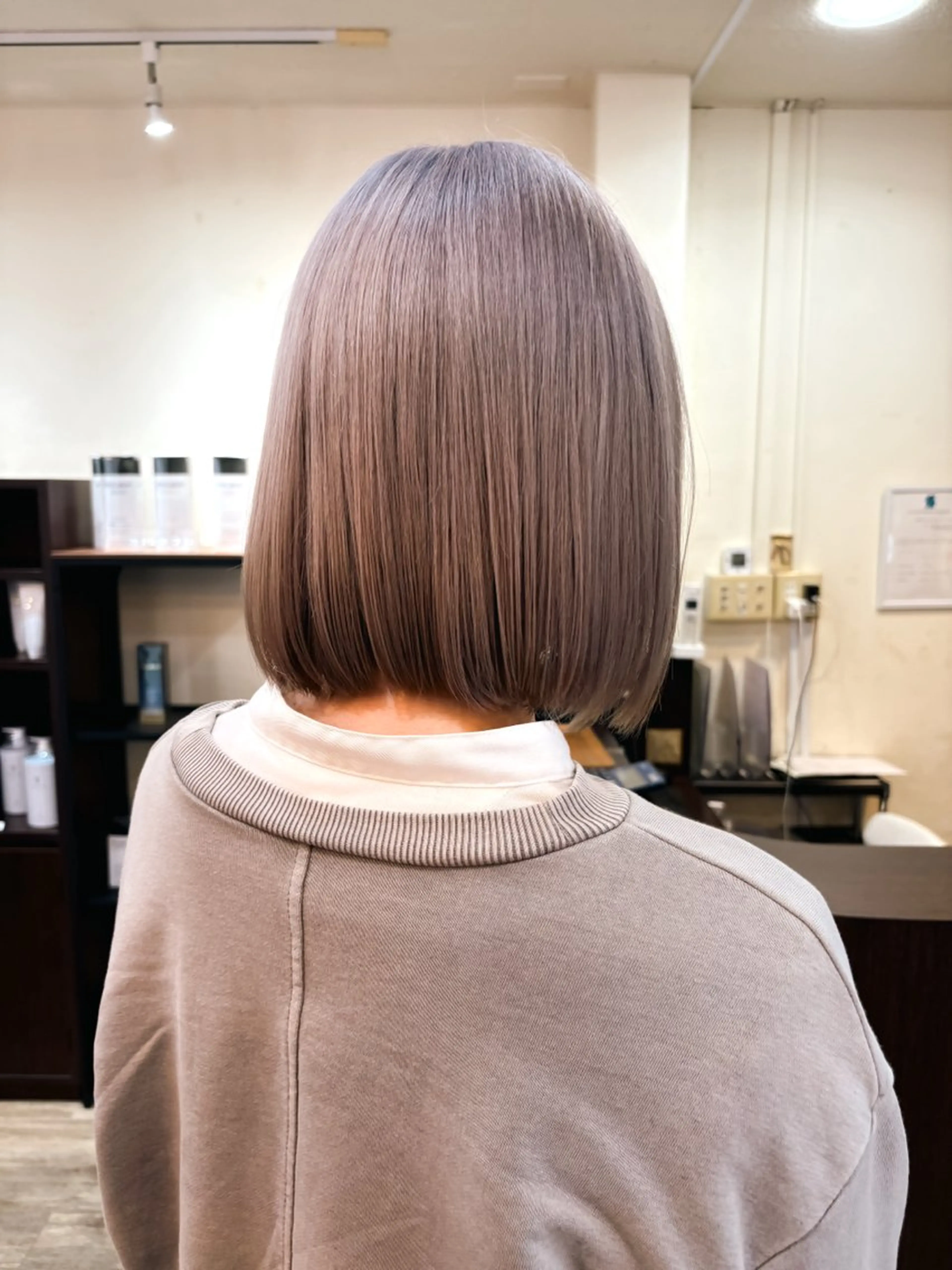 ショート カラー ヘアカラー 宮本 泰周のヘアスタイル