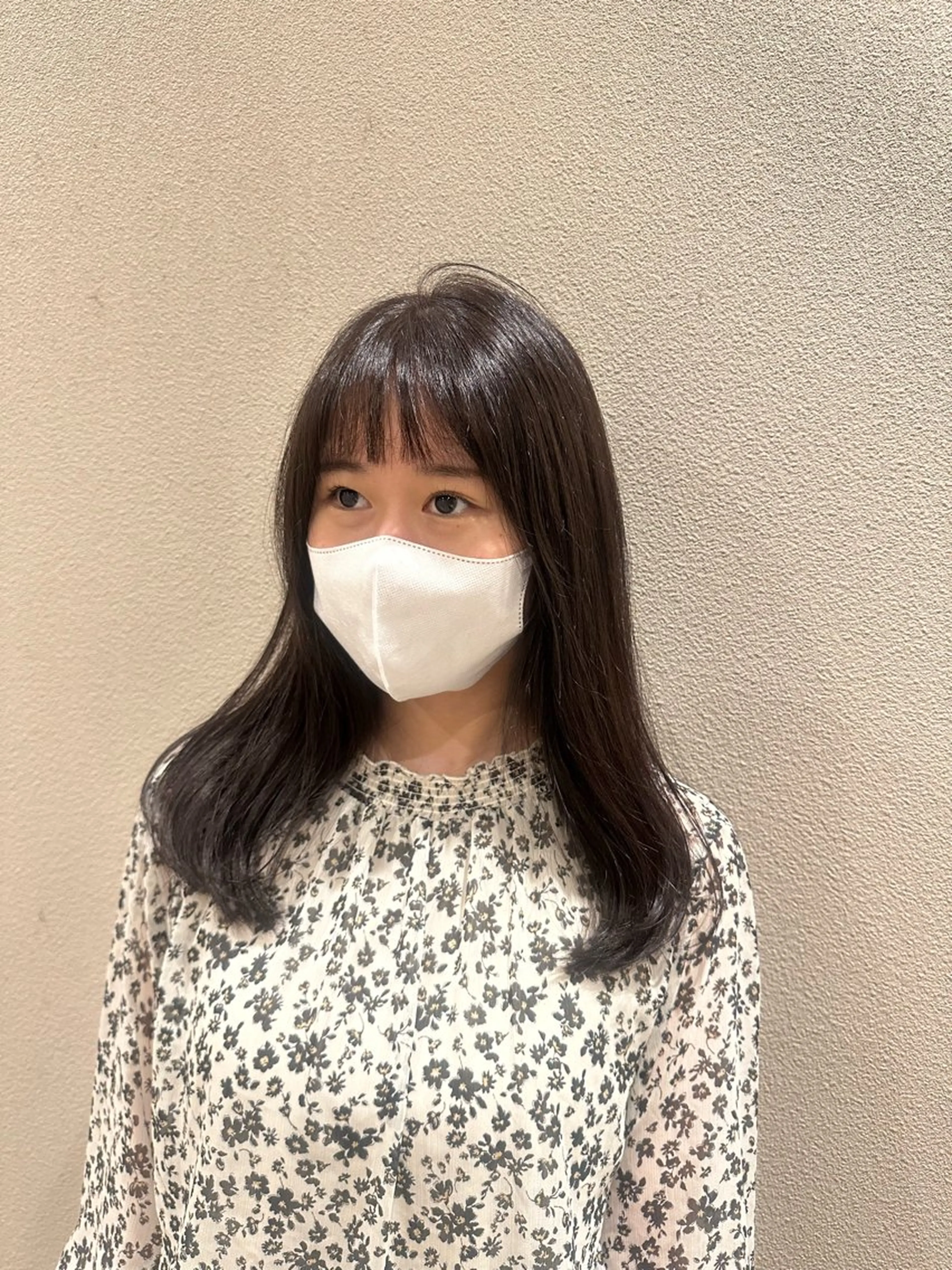 セミロング カラー アンニュイヘア/ 顔周りカット/眞弓萌のヘアスタイル