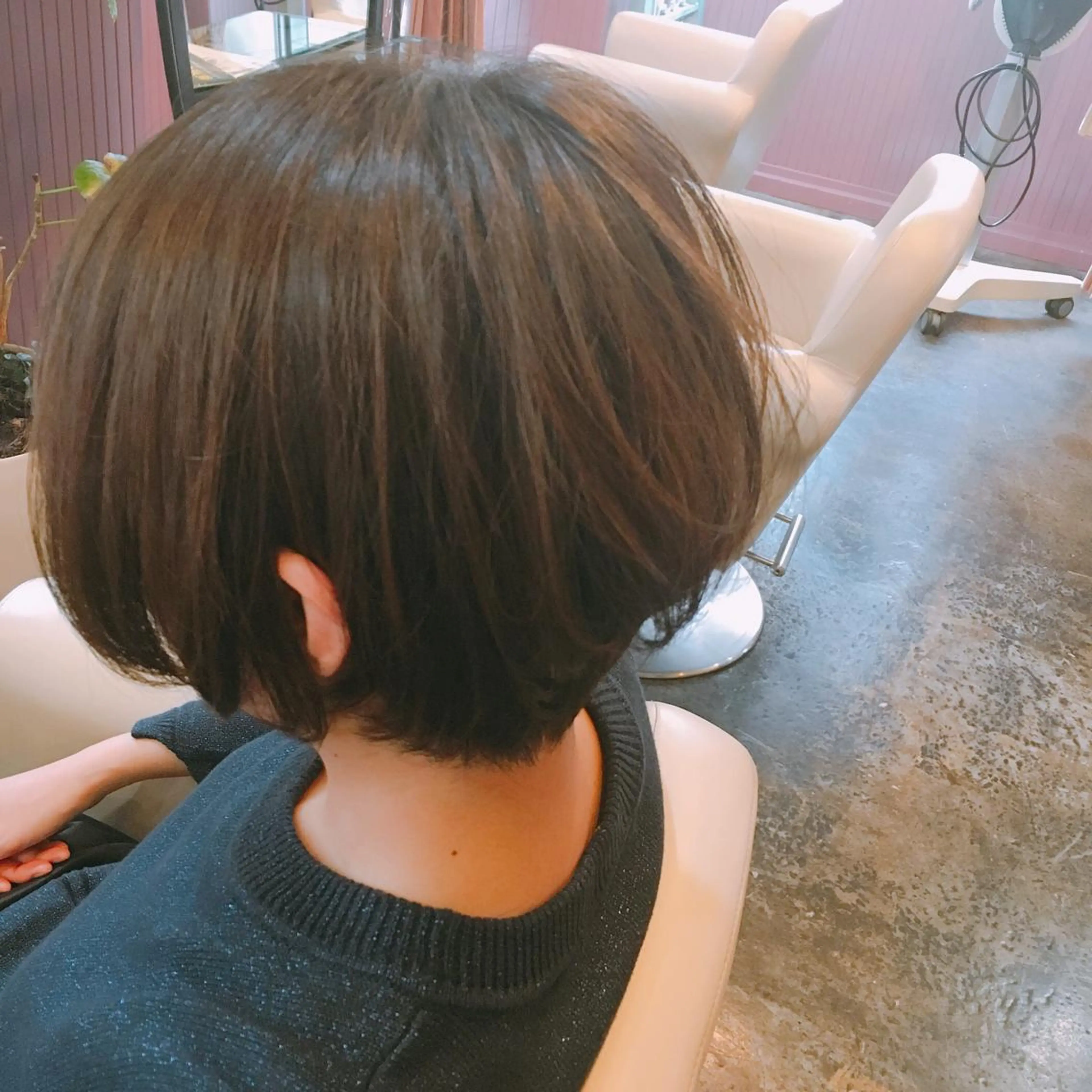 ミディアム カラー パーマ イルミナカラー 表参道Lise おおいしおりのヘアスタイル