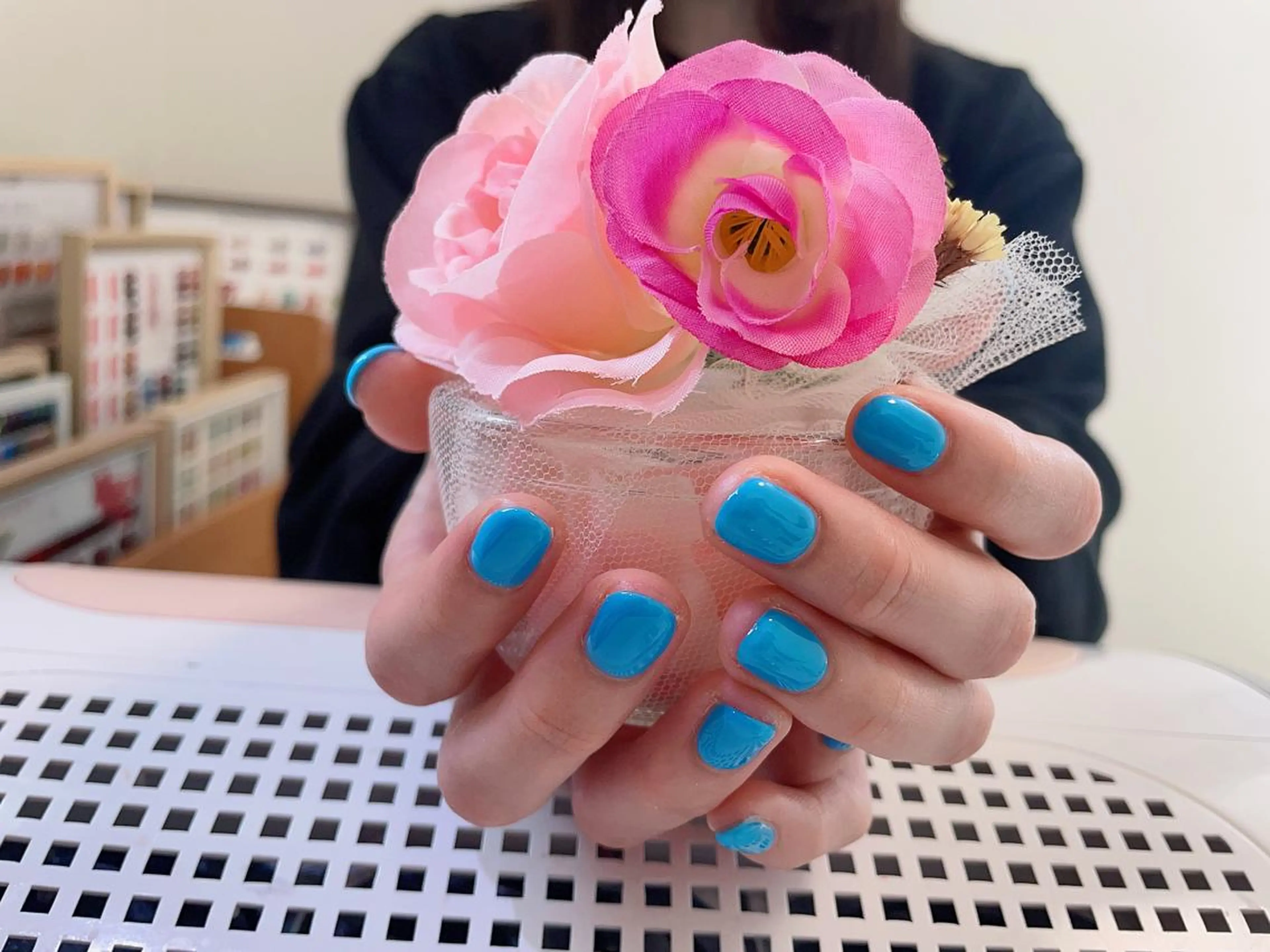 ネイル ブルー ワンカラーネイル 絢佳 nailのネイルデザイン