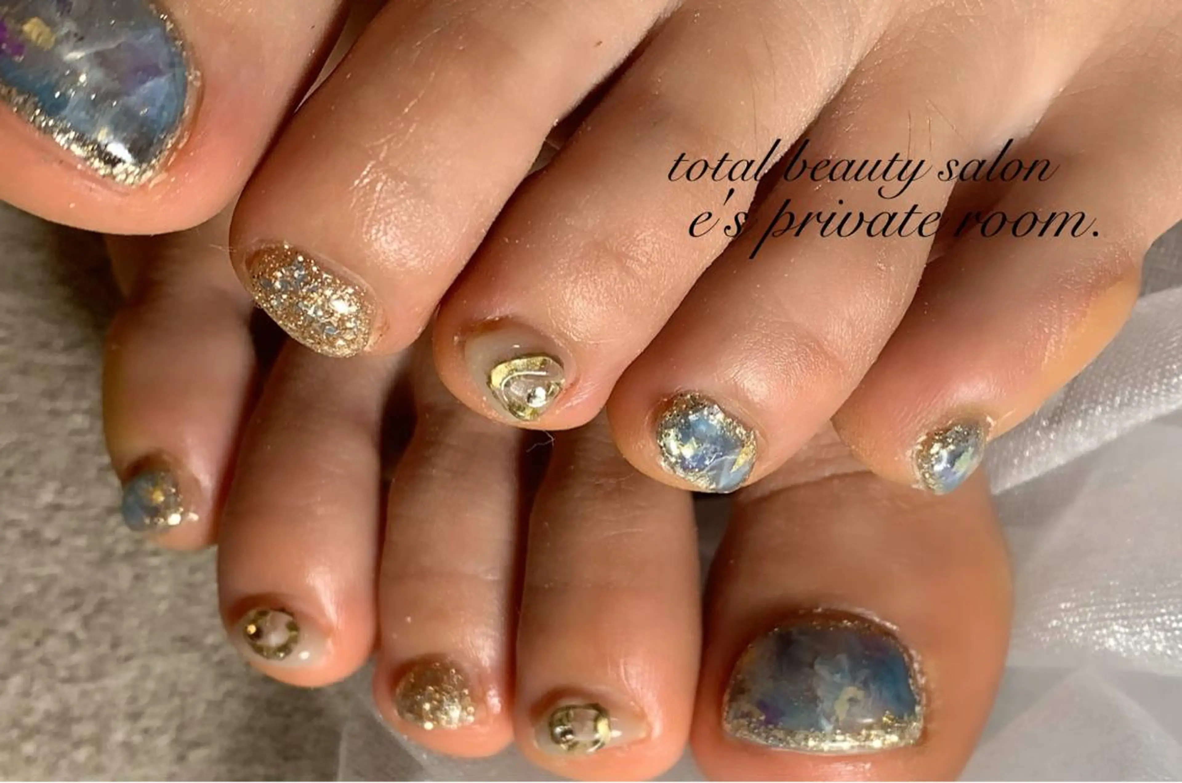 ネイル LAVISH nail salonのネイルデザイン