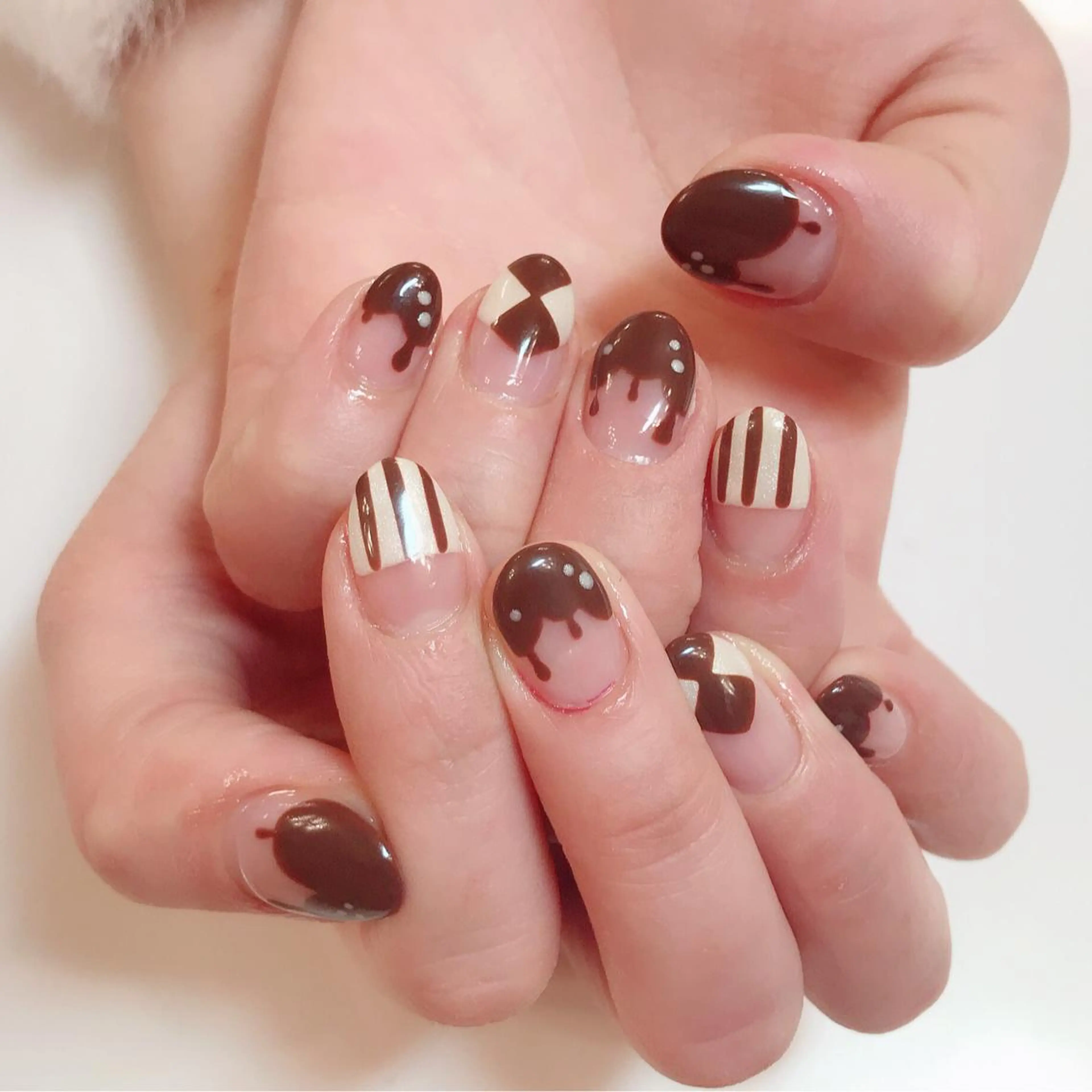 カラー ネイル Q Free nailsのネイルデザイン