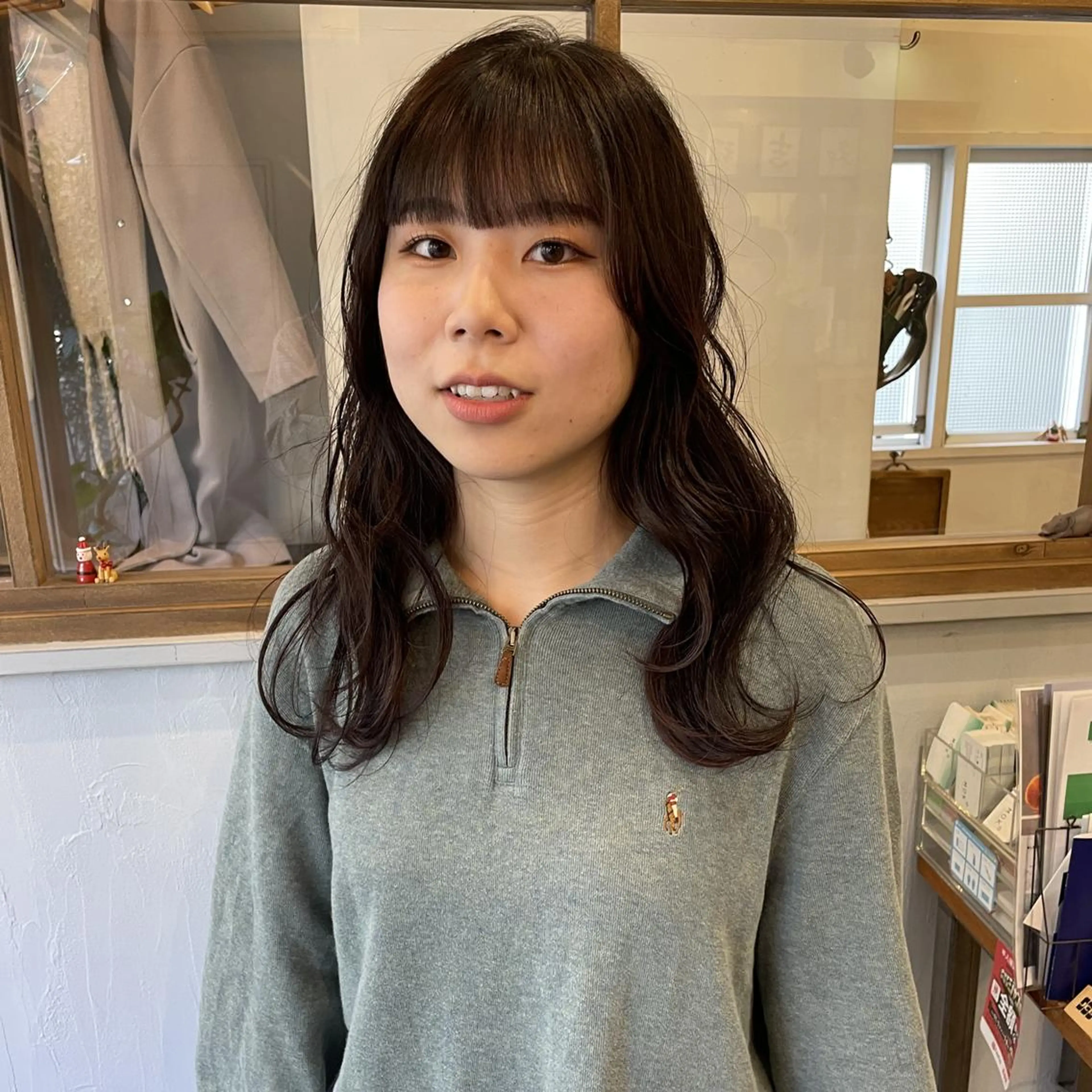 ロング 神戸元町店 スタッフのヘアスタイル