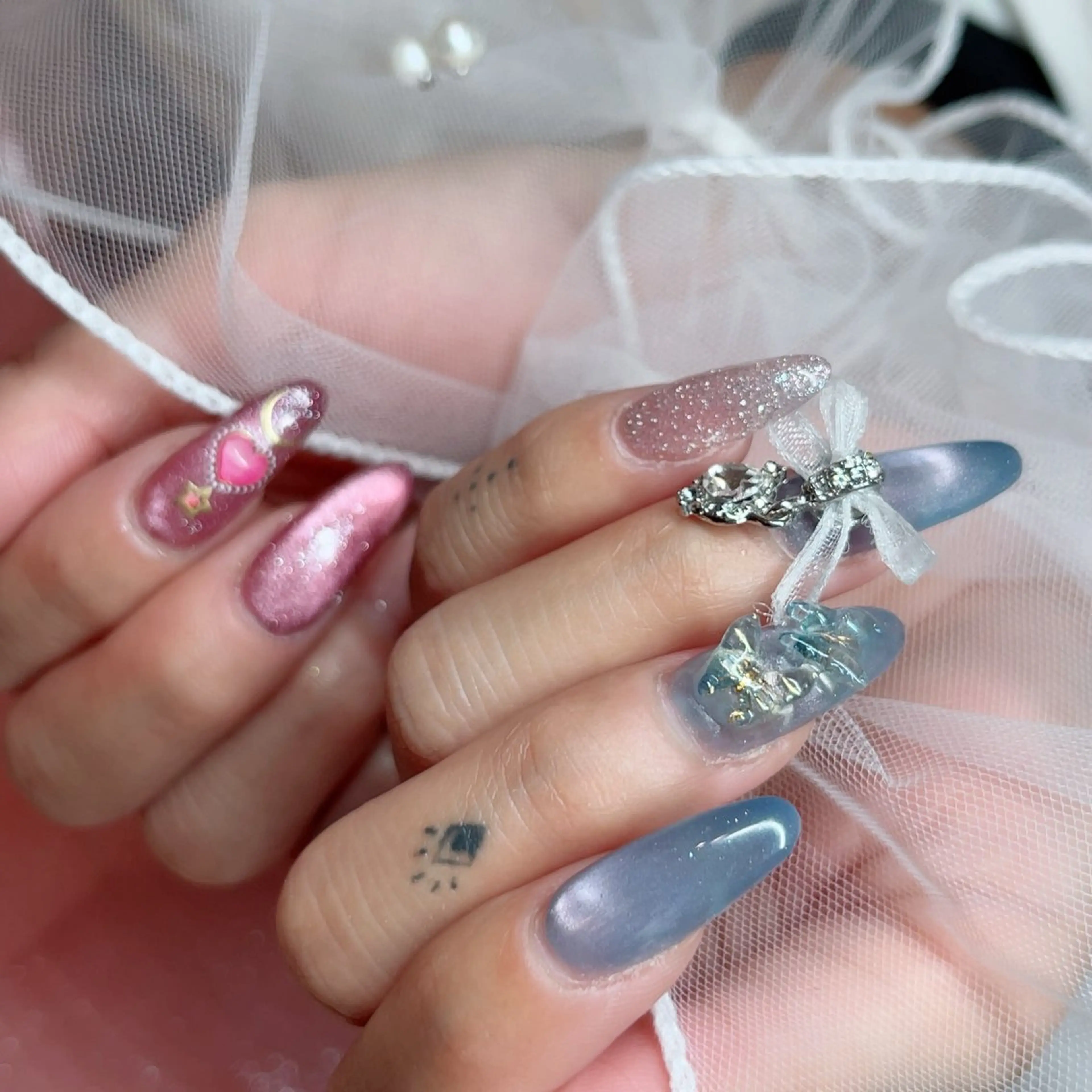 ネイル Kogaolash所属・Oohira Minaのネイルデザイン