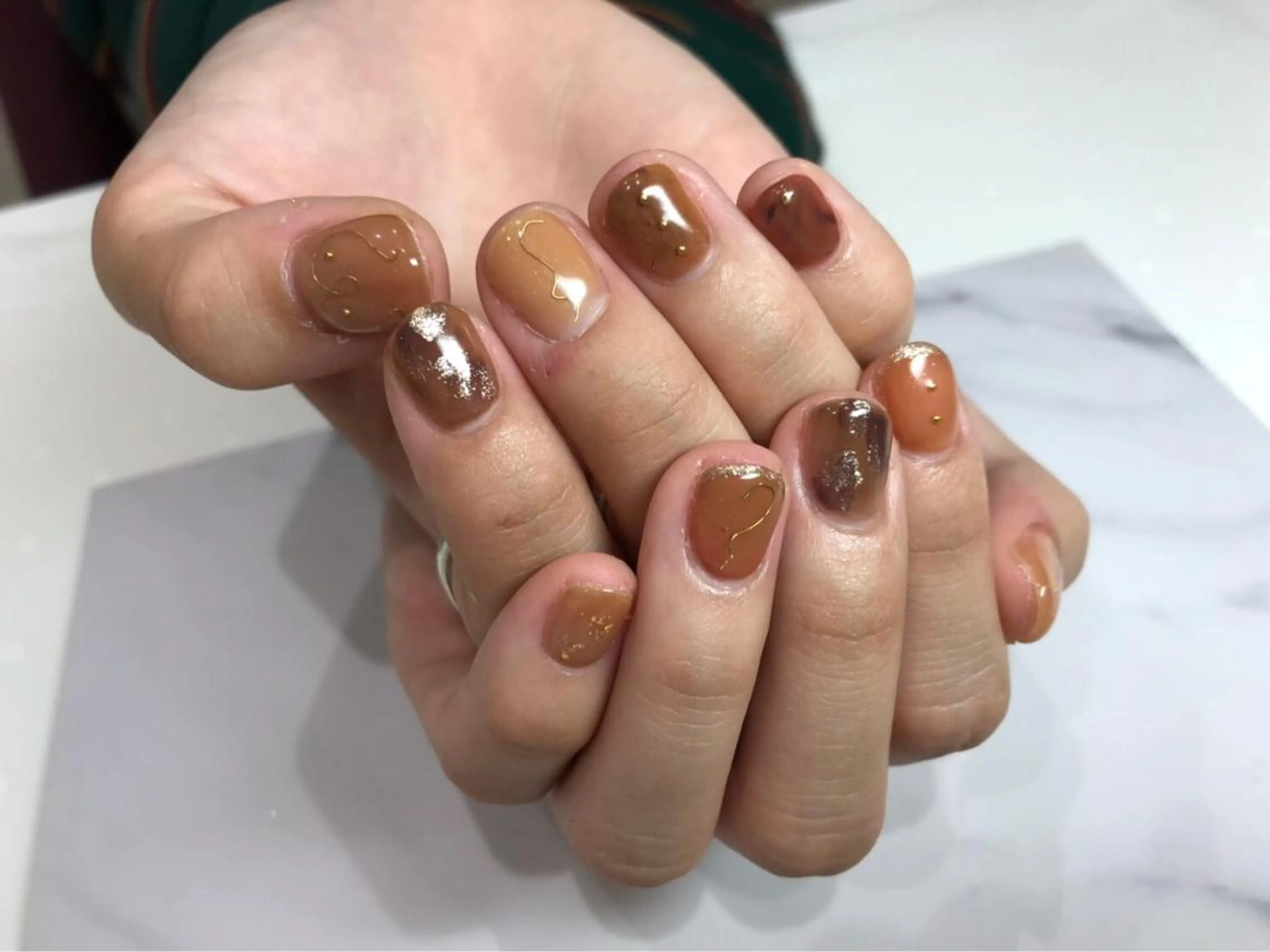 ヘアアレンジ ネイル マツエク・マツパ 指名支持率NO.1 スタイリストのヘアスタイル