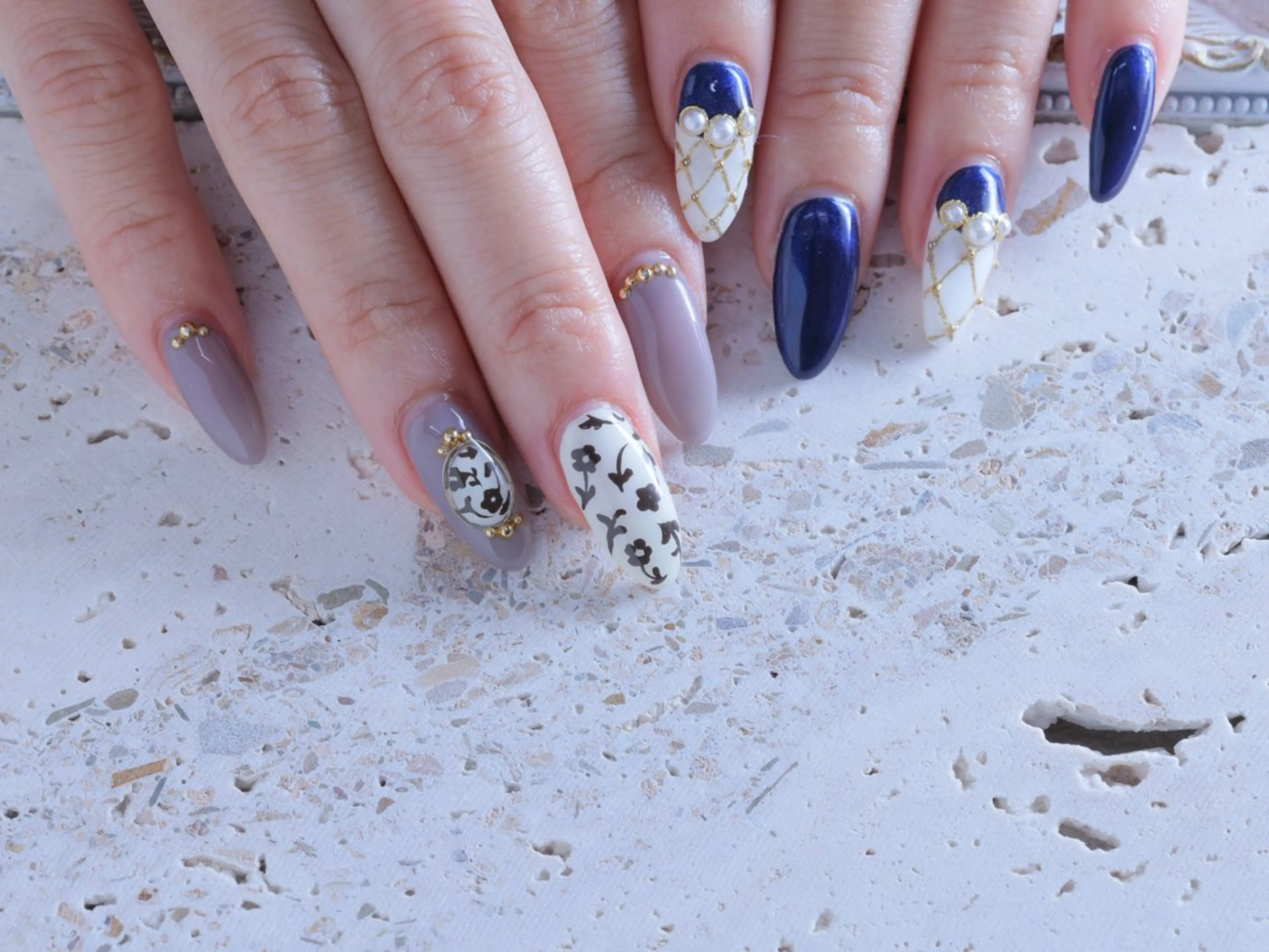 ネイル ハンドネイル Regulus 光田のネイルデザイン