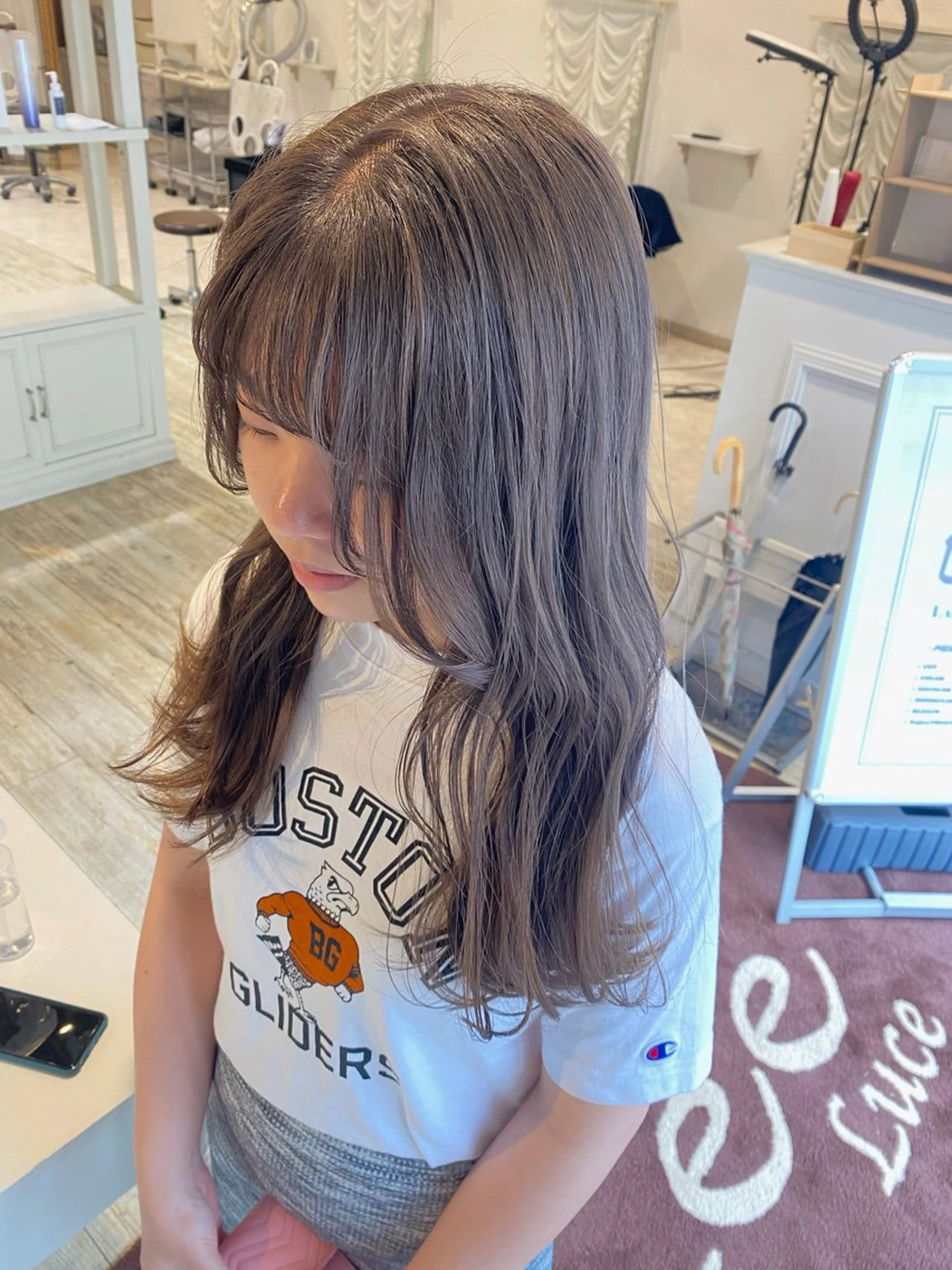 セミロング カット ヘアカラー トリートメント Chèri所属・【ブリーチ特化】 山崎 悠樹のヘアスタイル