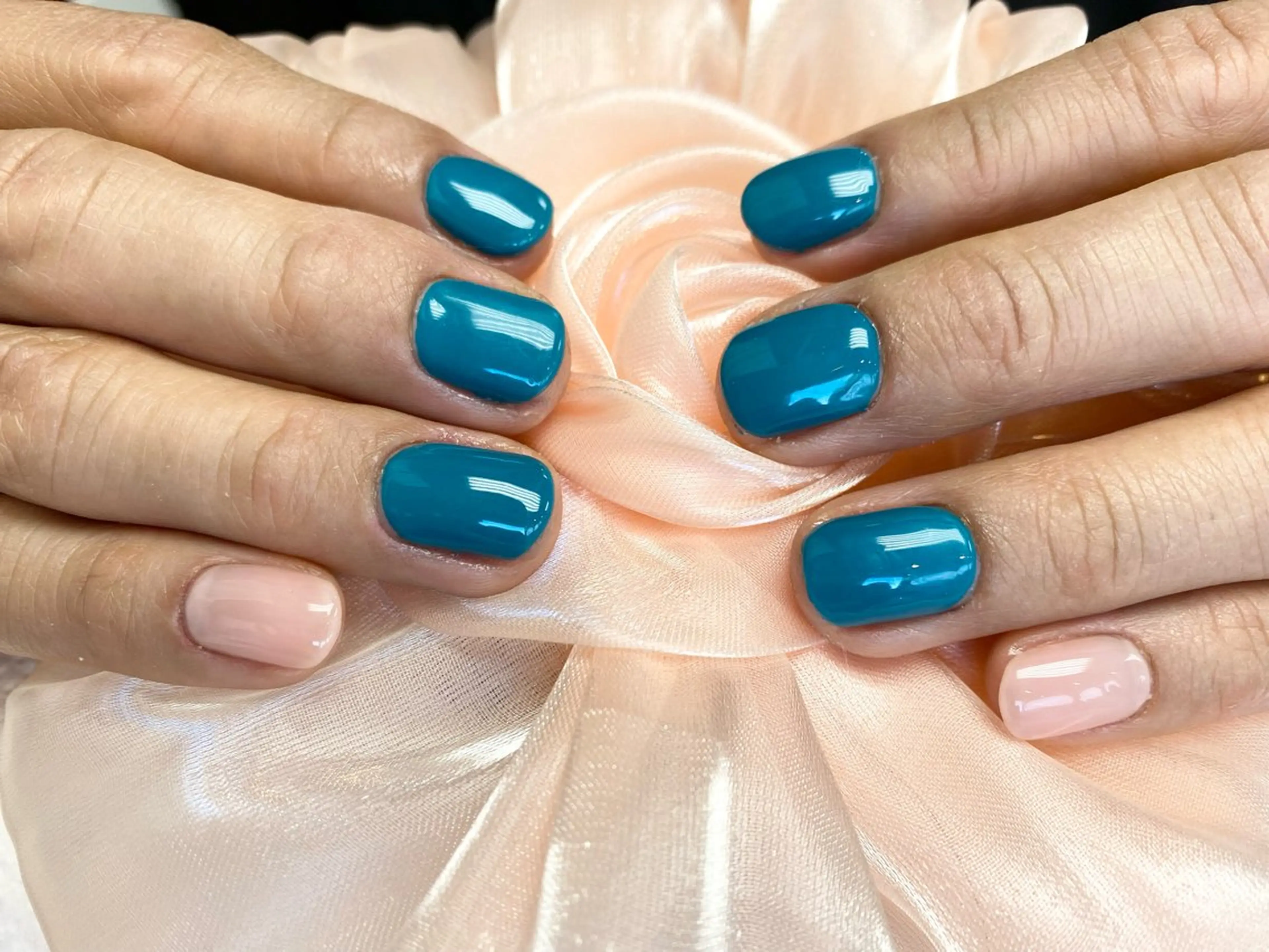 ネイル 岩﨑 香寿江のネイルデザイン