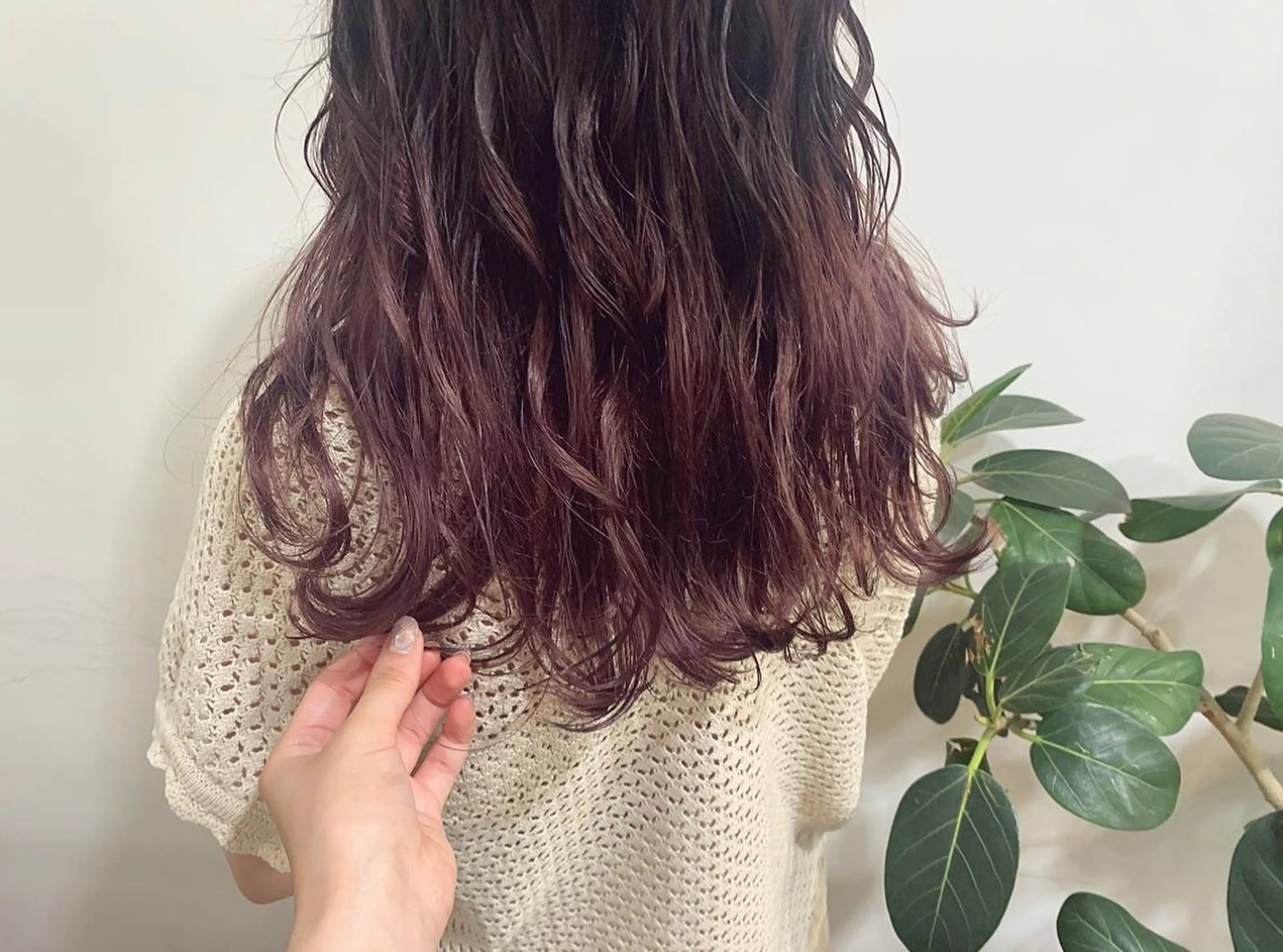 ロング カラー ヘアアレンジ ブラウンカラー グラデーションカラー ピンクカラー ピンクブラウン バイオレットカラー ヘアカラー たかいわ みきのヘアスタイル