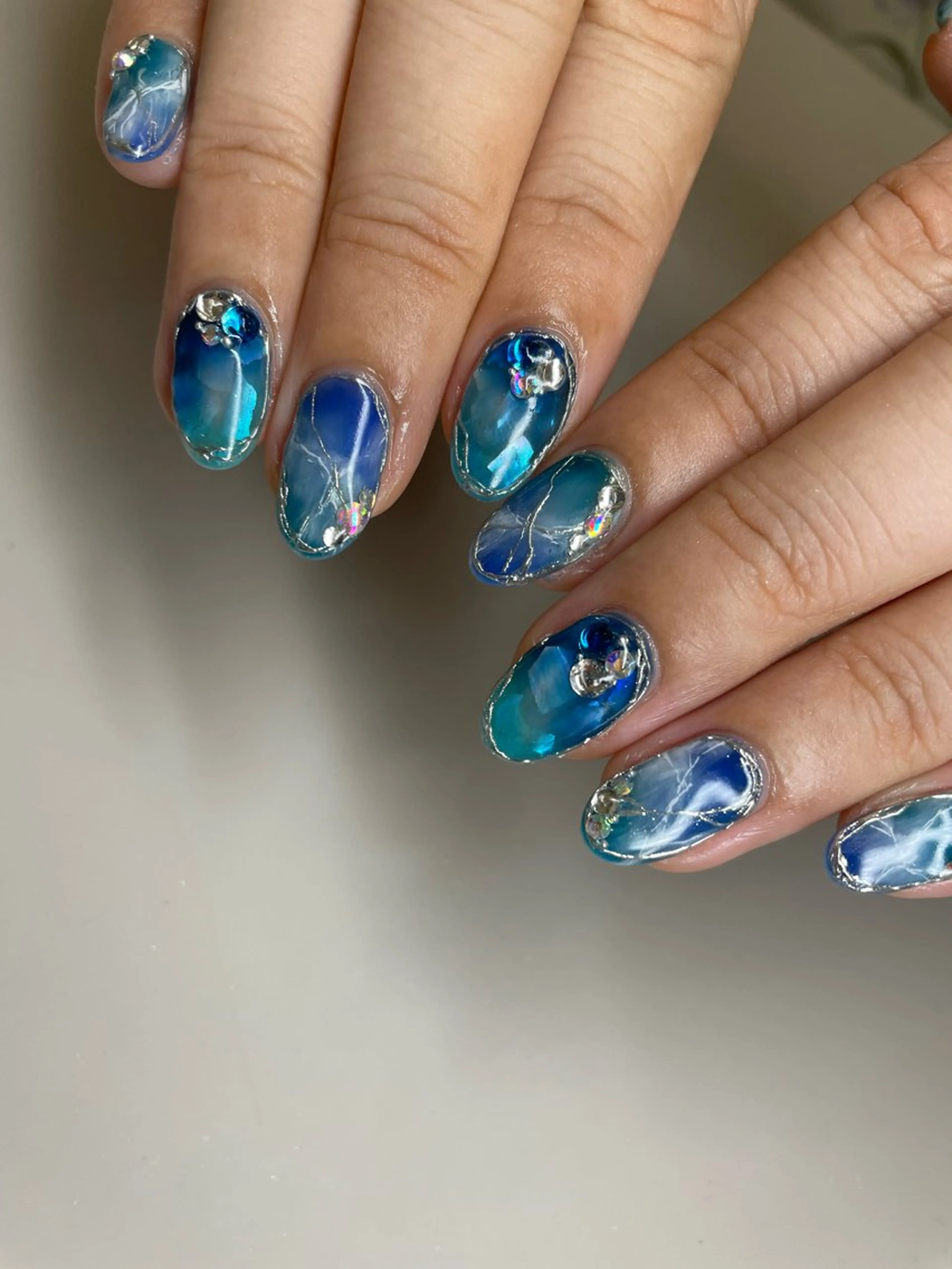 ネイル ハンドネイル Hisaka Mikiのネイルデザイン