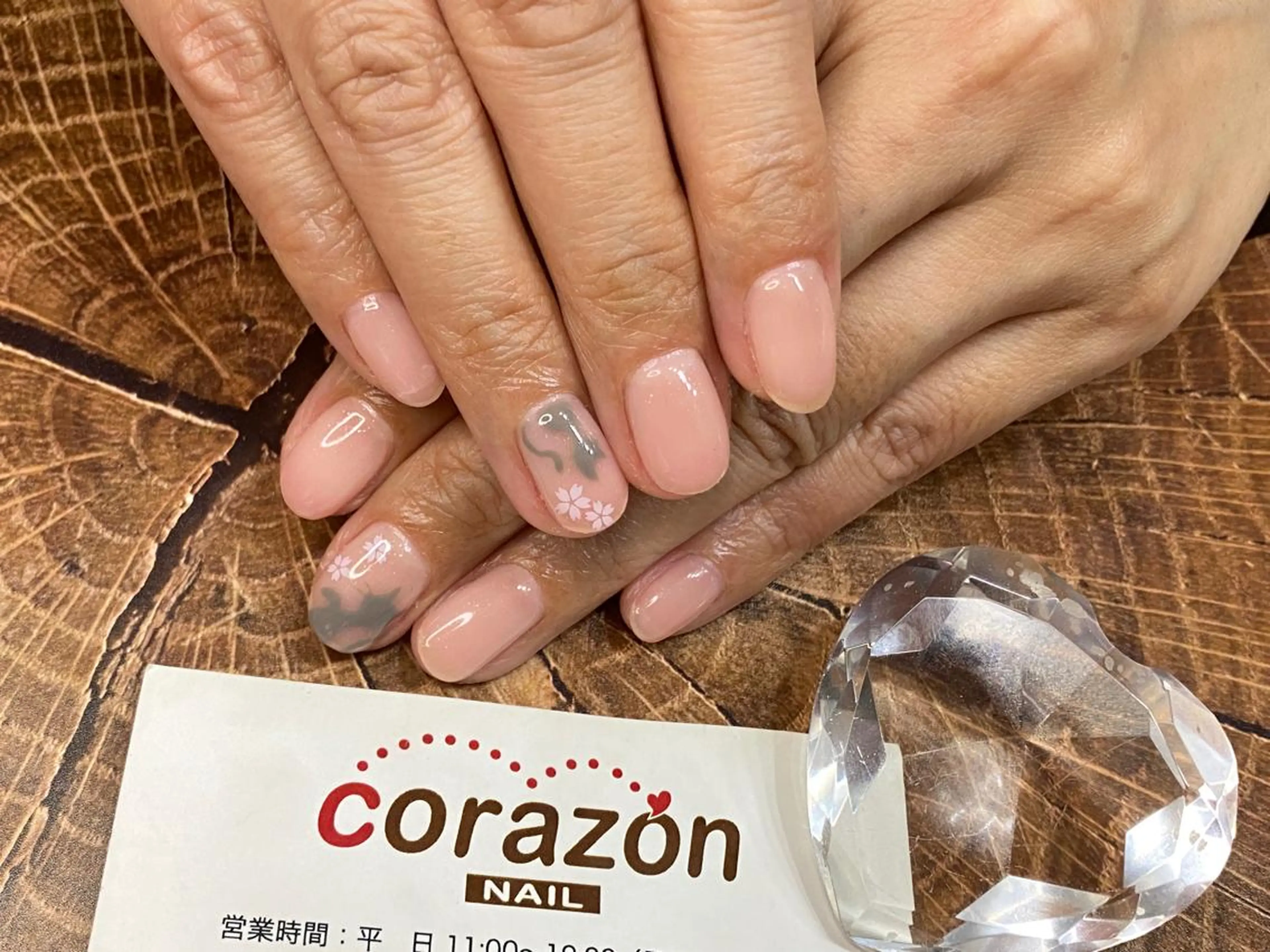 ネイル ピンク corazon所属・ネイリスト aicoのネイルデザイン