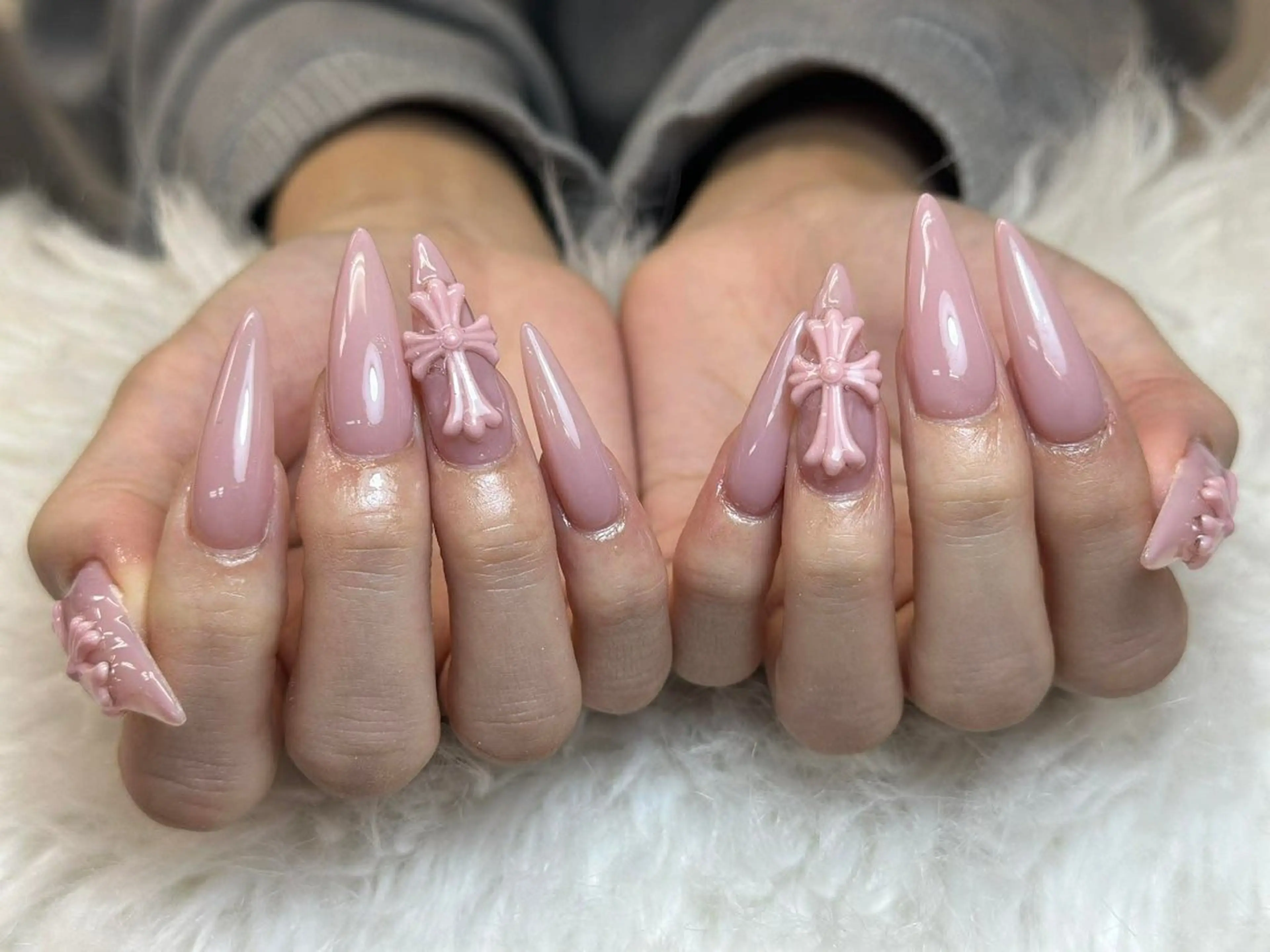 ネイル フレンチネイル ジェルネイル ガーリー 韓国ネイル ロングネイル ハンドネイル NieNail Nezukoのネイルデザイン