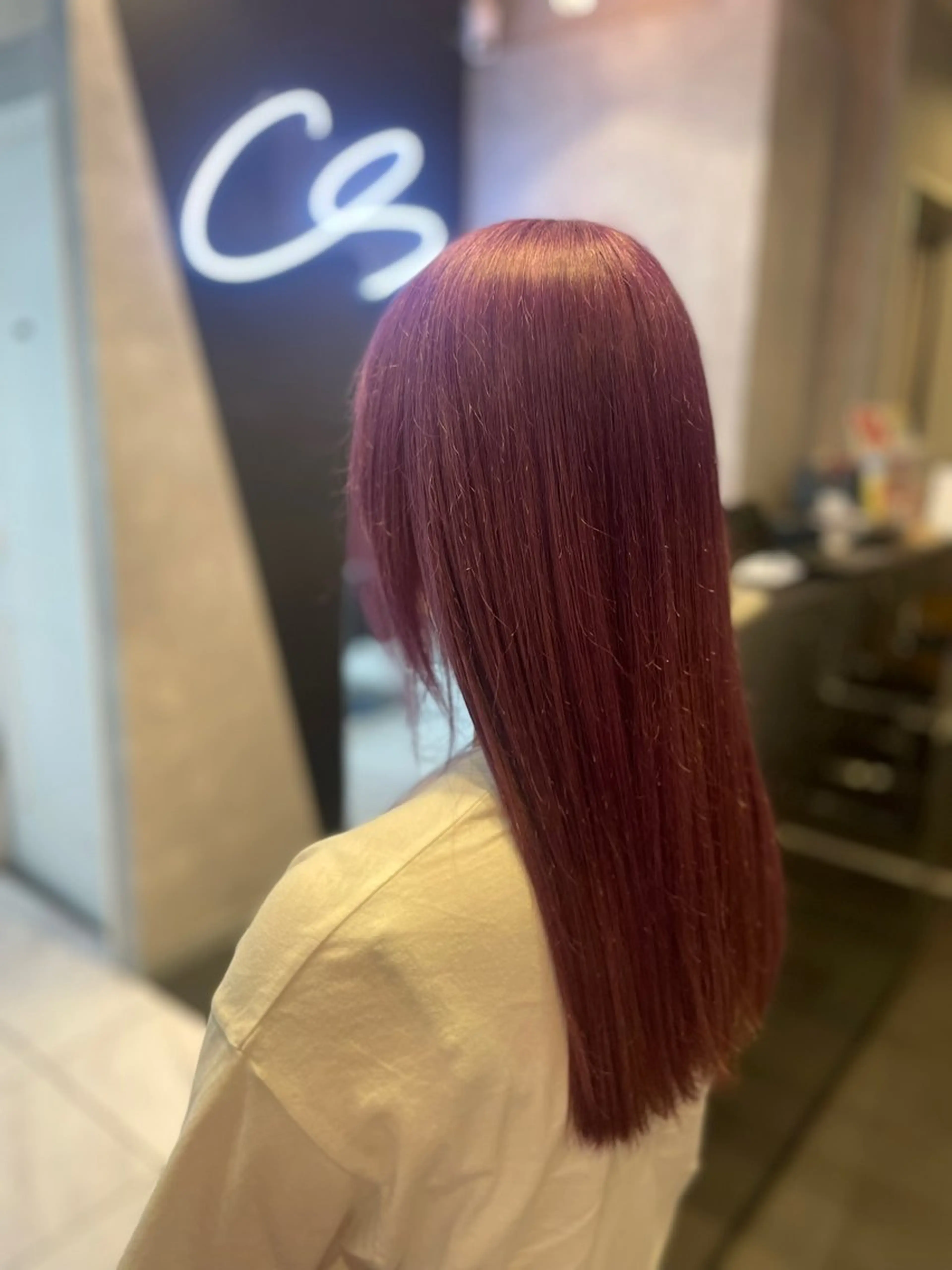 ロング カラー 前田 桃花のヘアスタイル