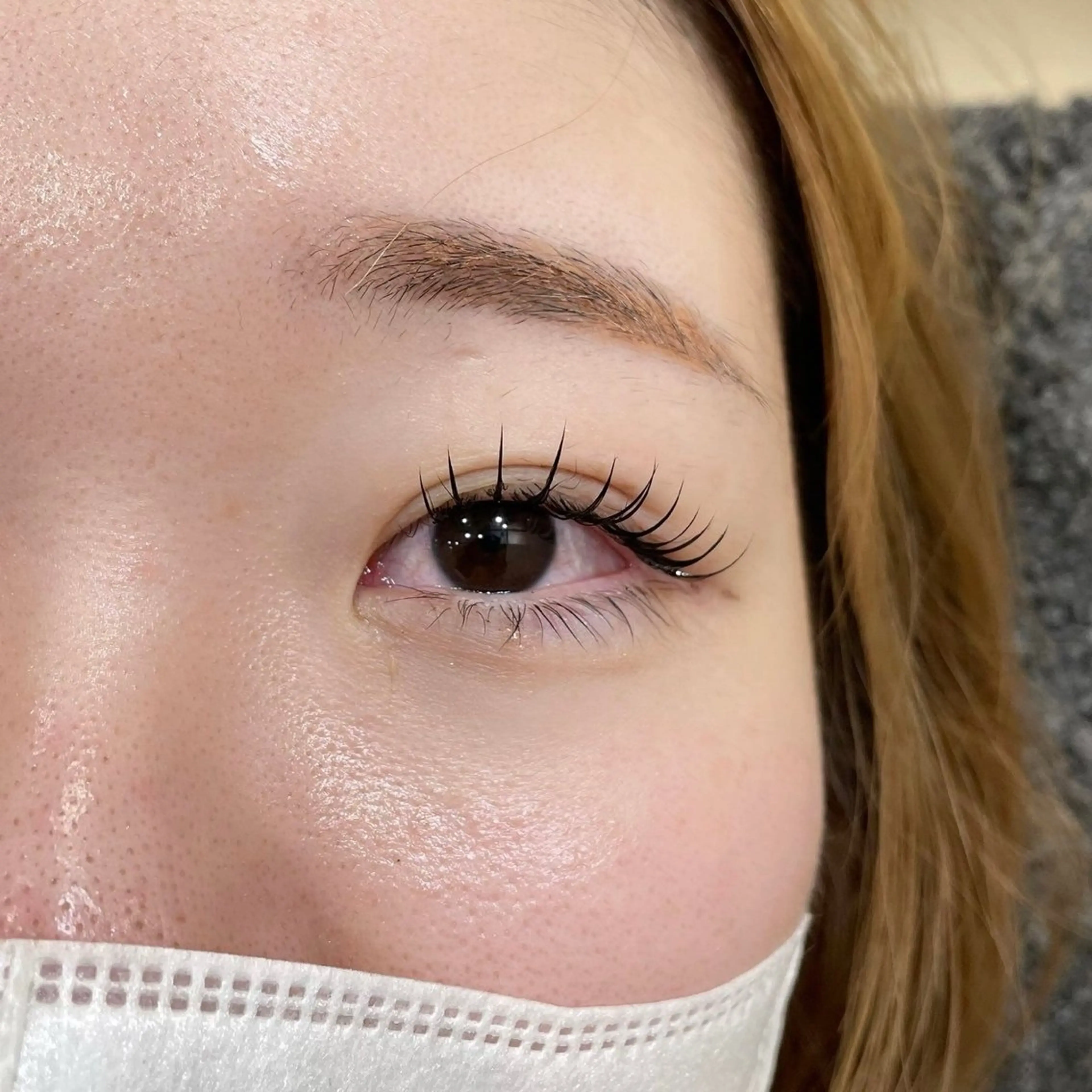 【 オフ無料 】最軽量フラットラッシュ90分つけ放題150本迄￥7000＋指名料¥300の写真