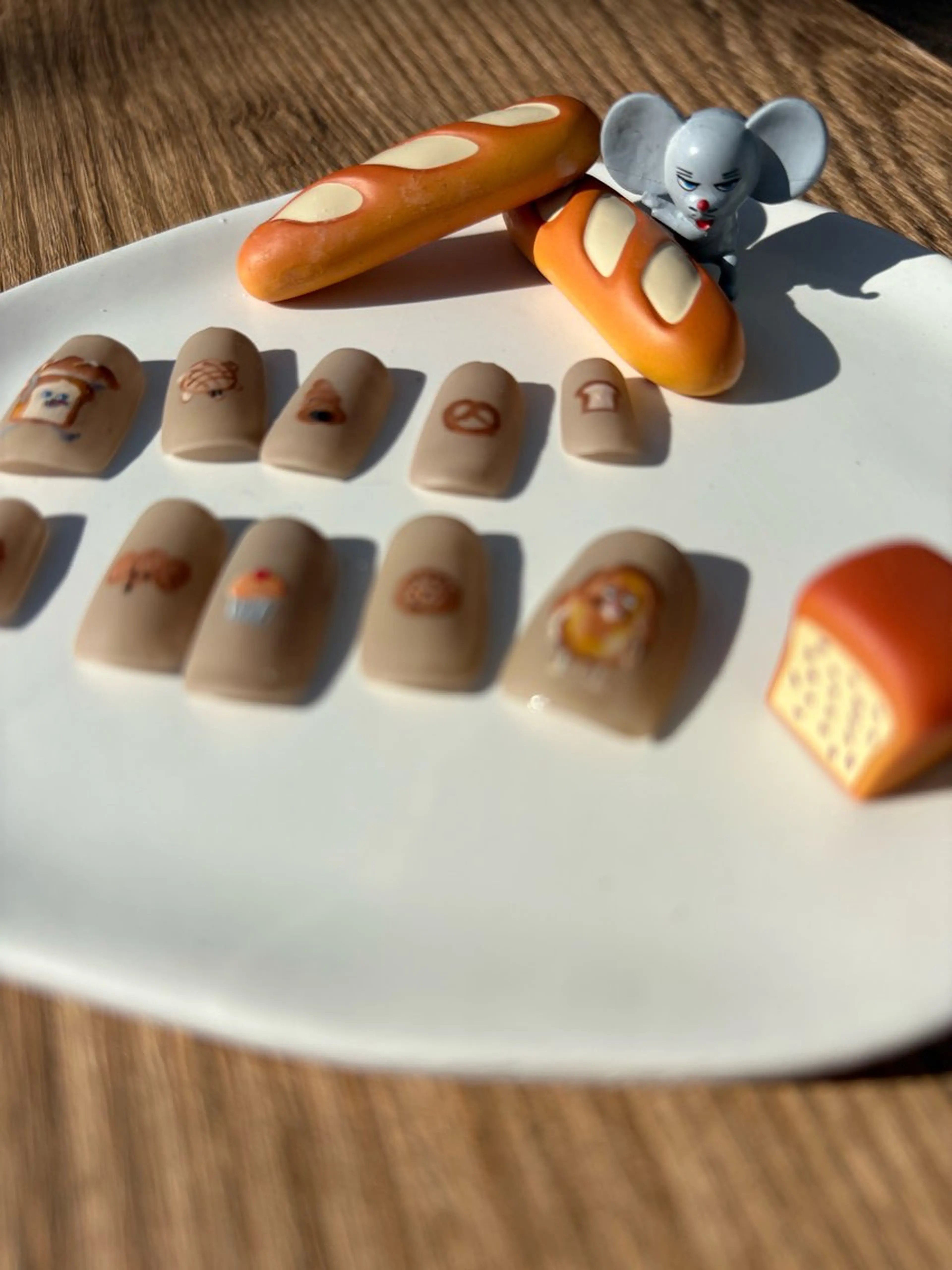 ネイル 🌲🌳🚪iiit o🌲🌳🌲のネイルデザイン